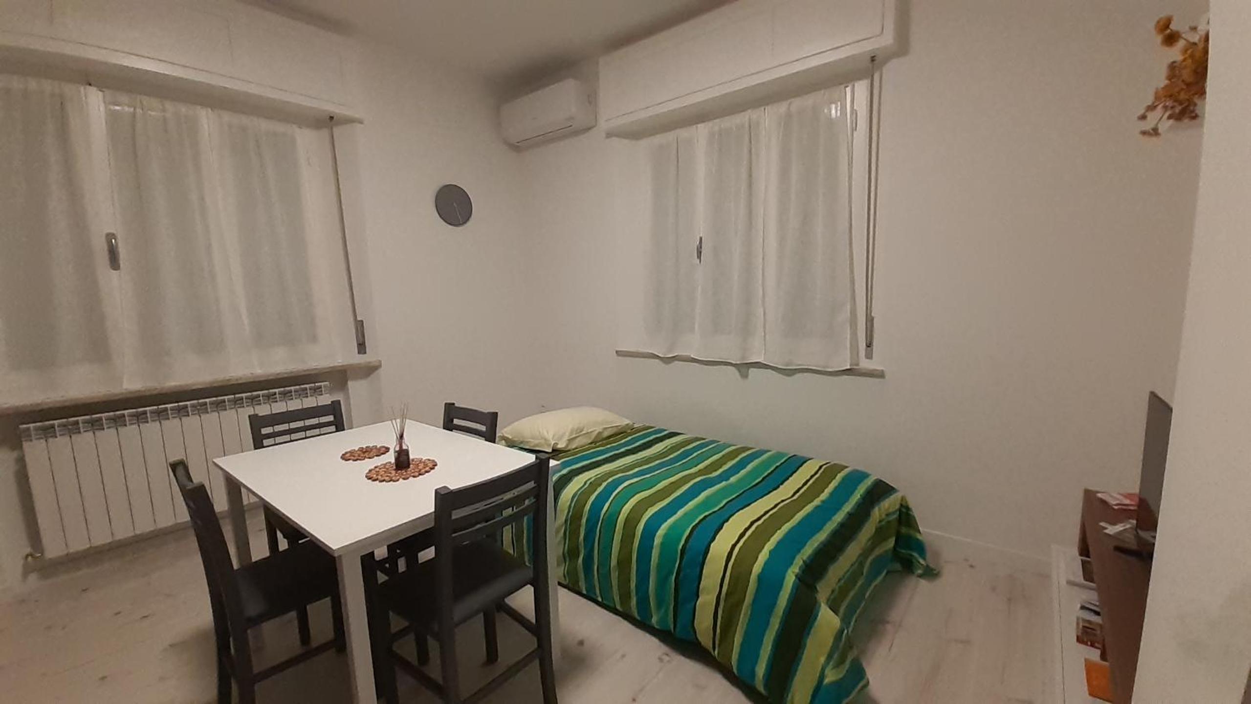 One-Bedroom Apartment photo 3