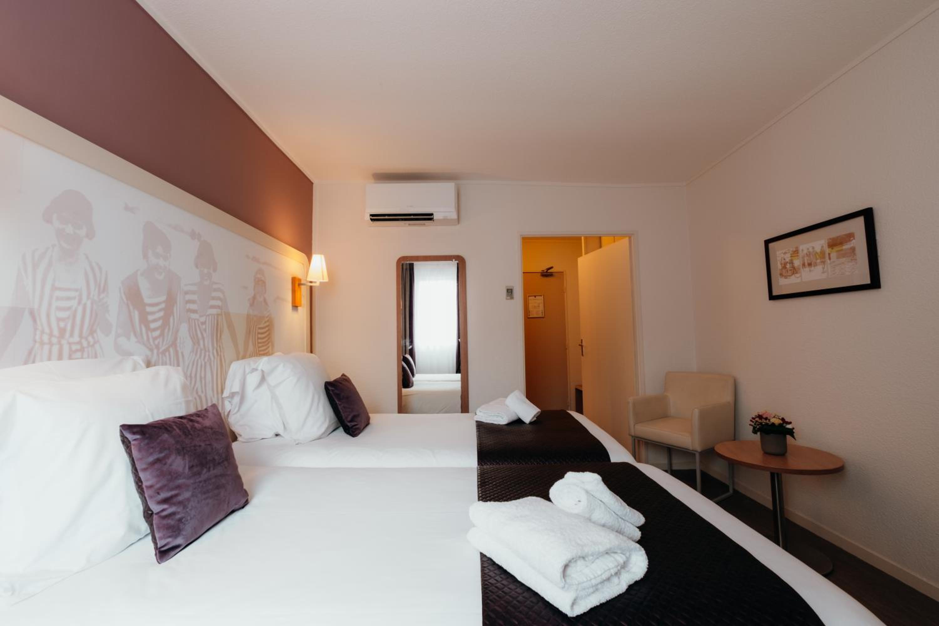 Superior Double or Twin Room - Photo 1