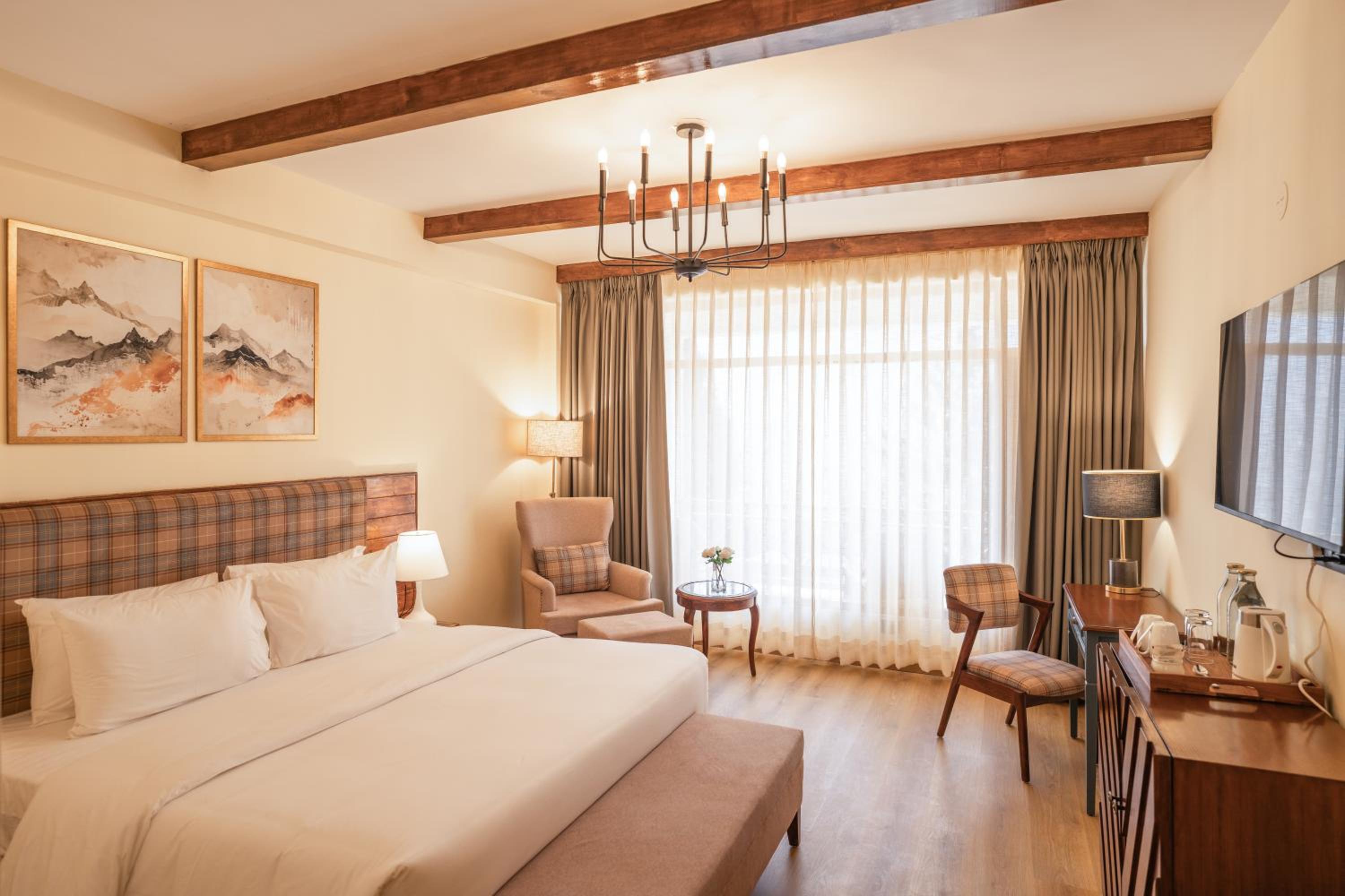 King Room with Mountain View - Photo 1