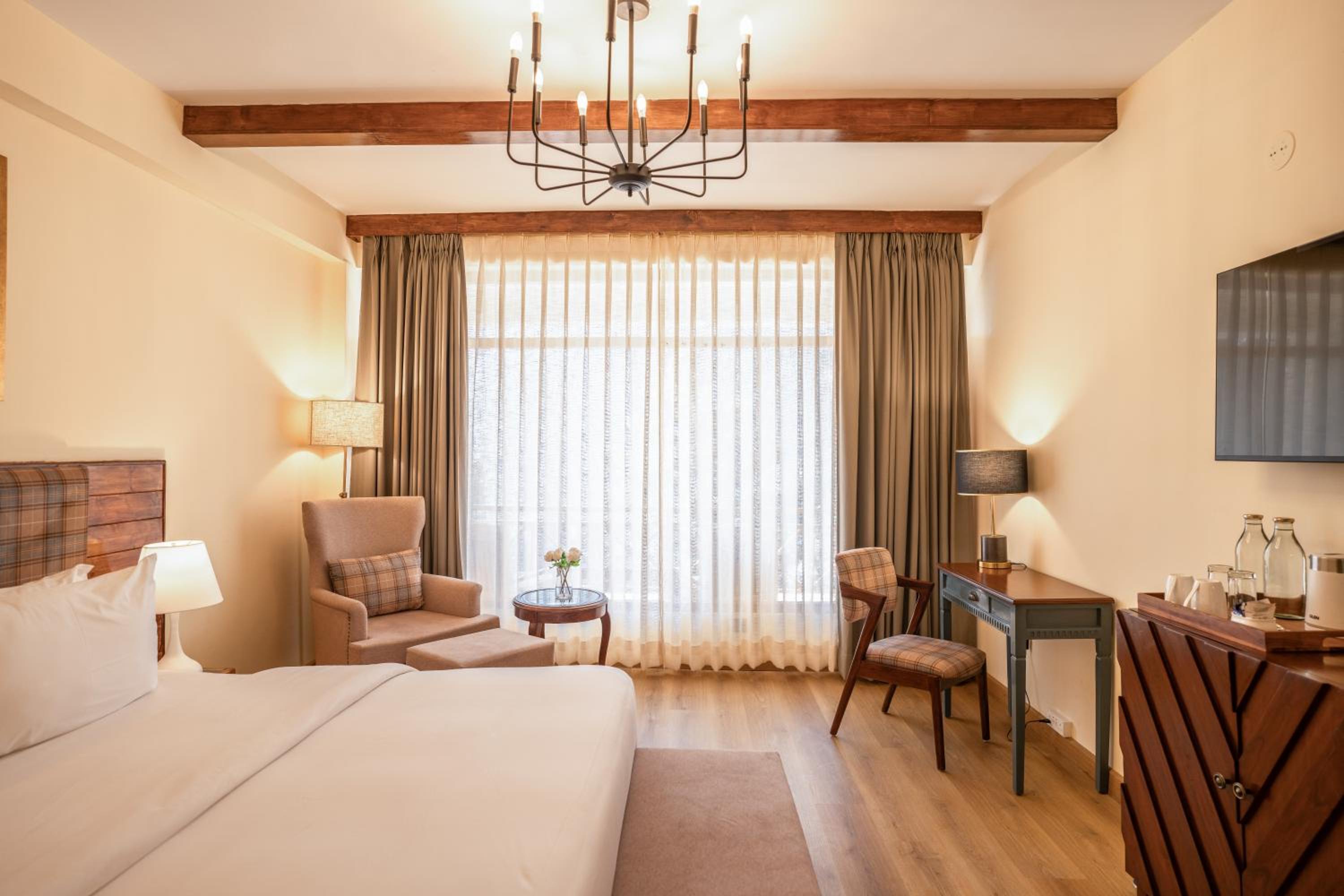 King Room with Mountain View - Photo 11