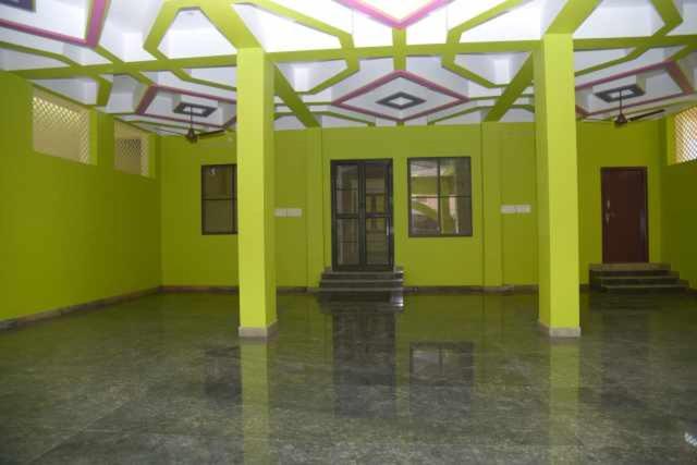 One-Bedroom Apartment With Balcony And Mountain View   photo 2