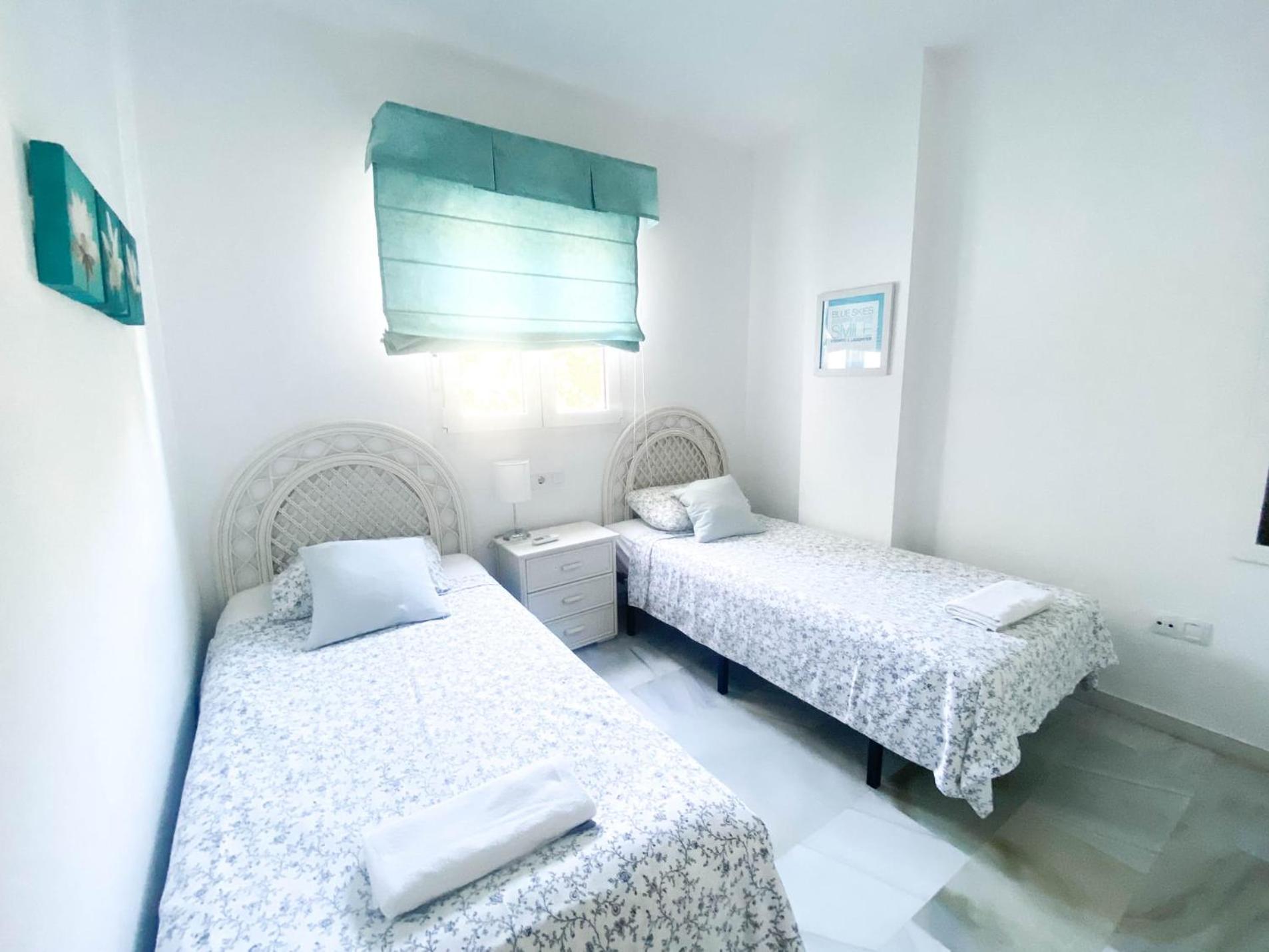 Two-Bedroom Apartment with Terrace and Sea View photo 2