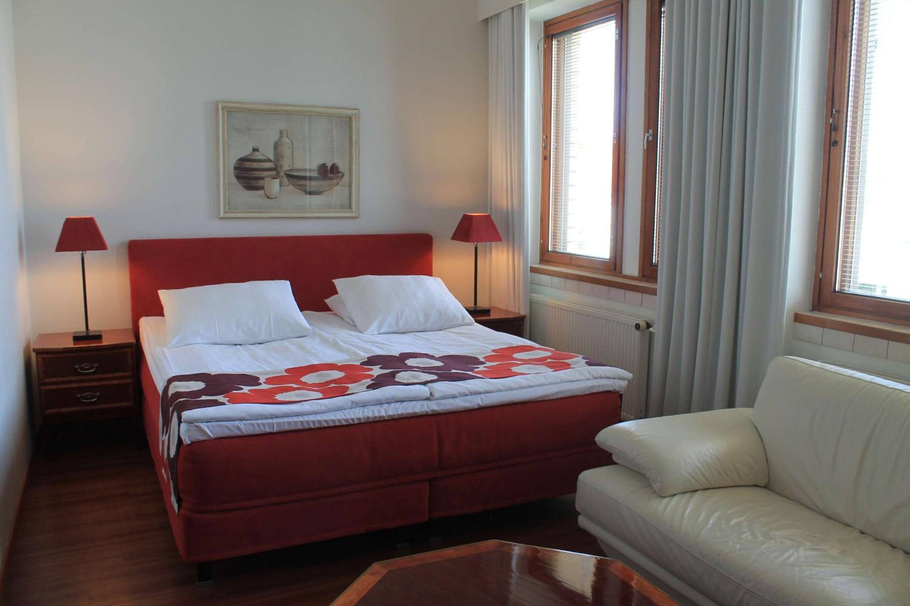 King Room with Sauna - Photo 17