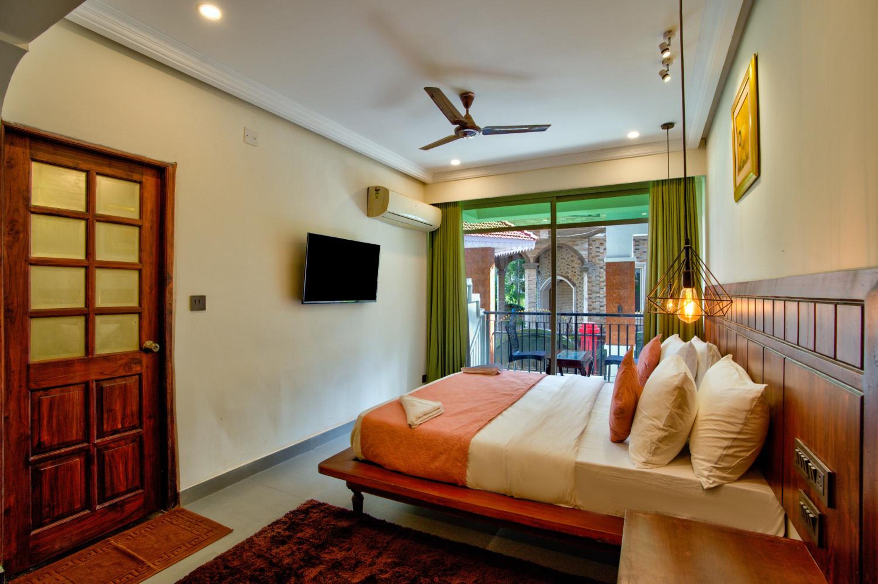 Deluxe Triple Room photo 2
