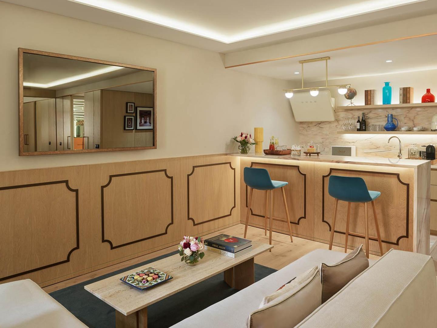 One-Bedroom Suite - Photo 1