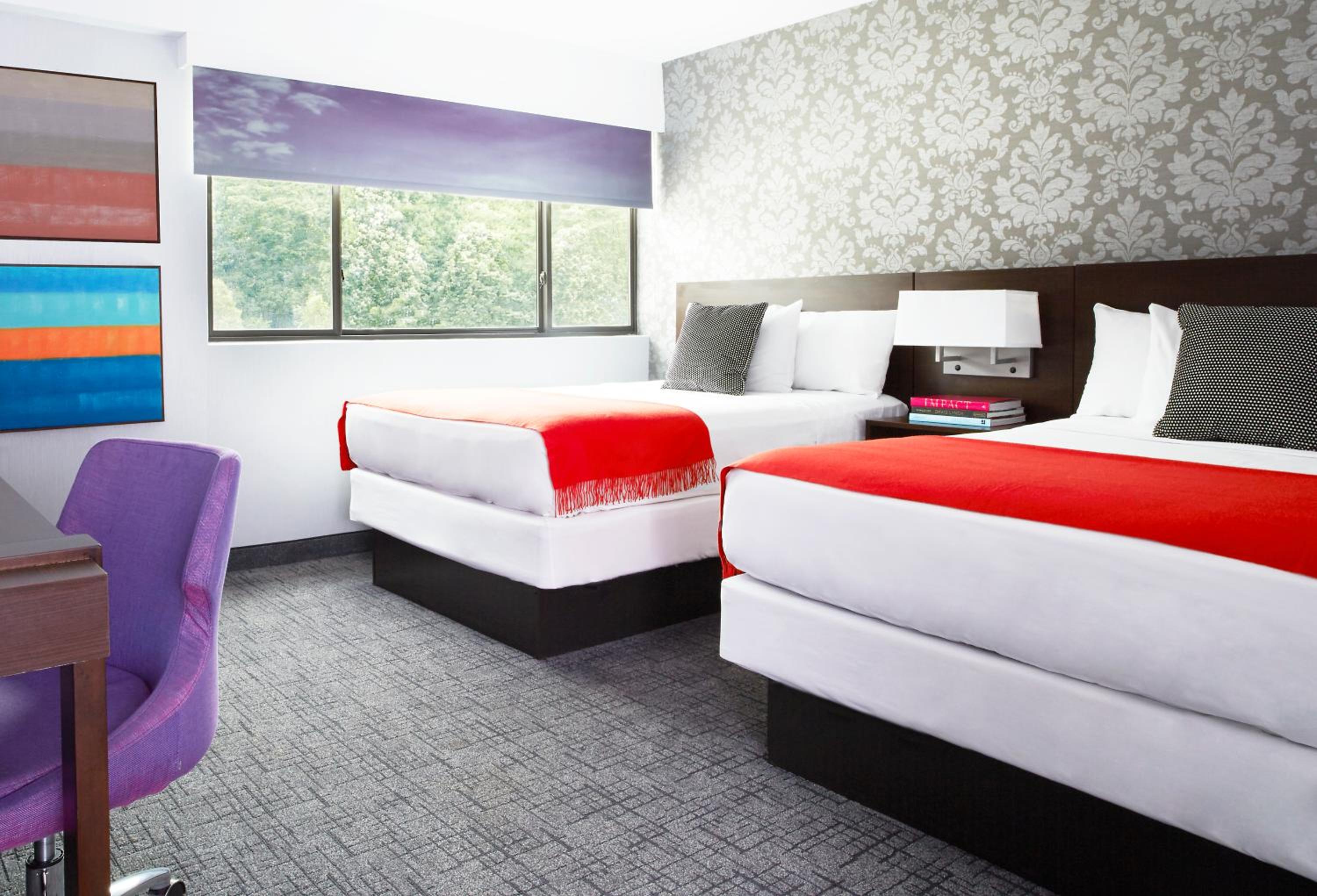 Double Room with Two Double Beds - Non-Smoking - Photo 7
