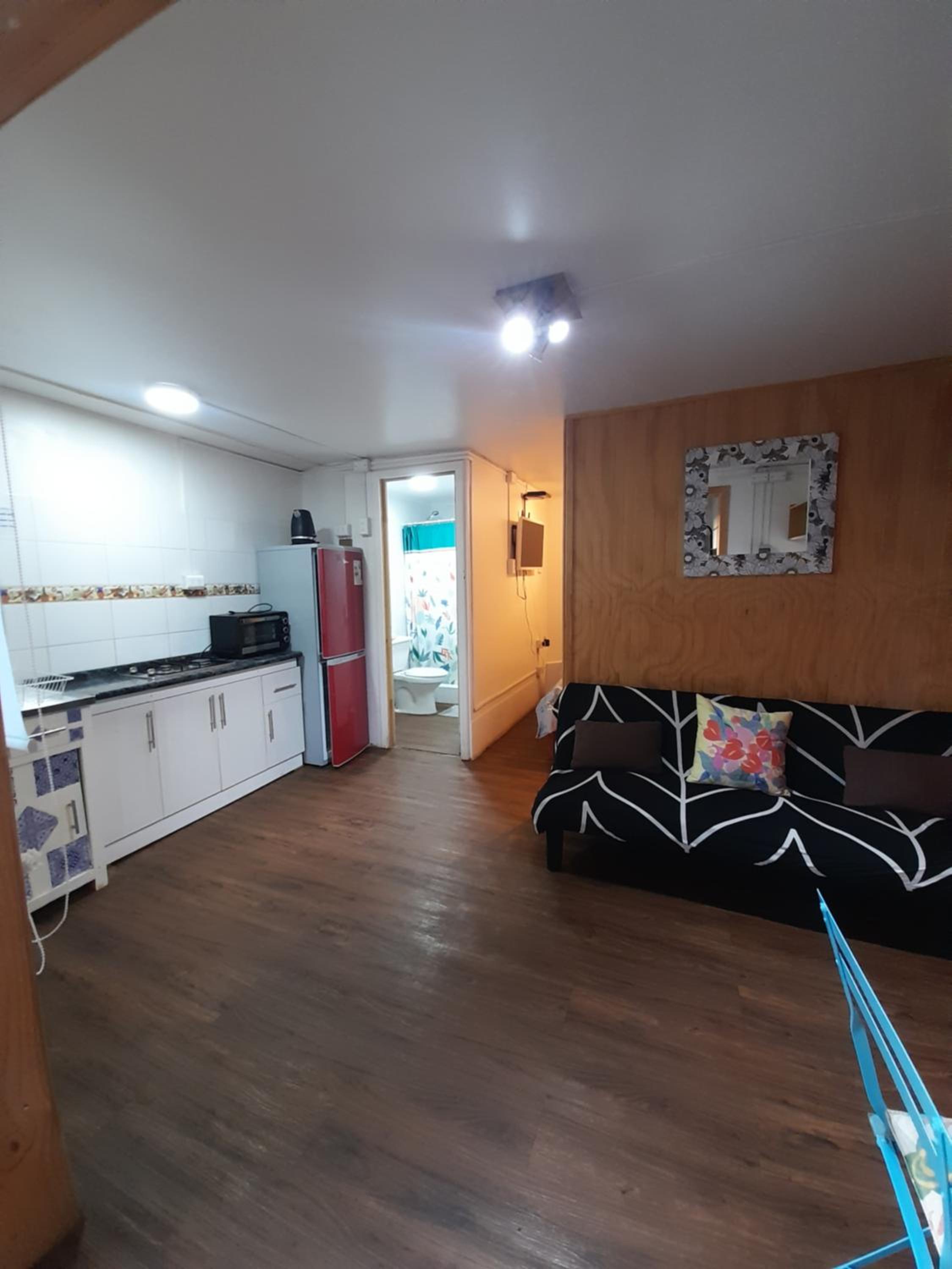 One-Bedroom Apartment photo 2