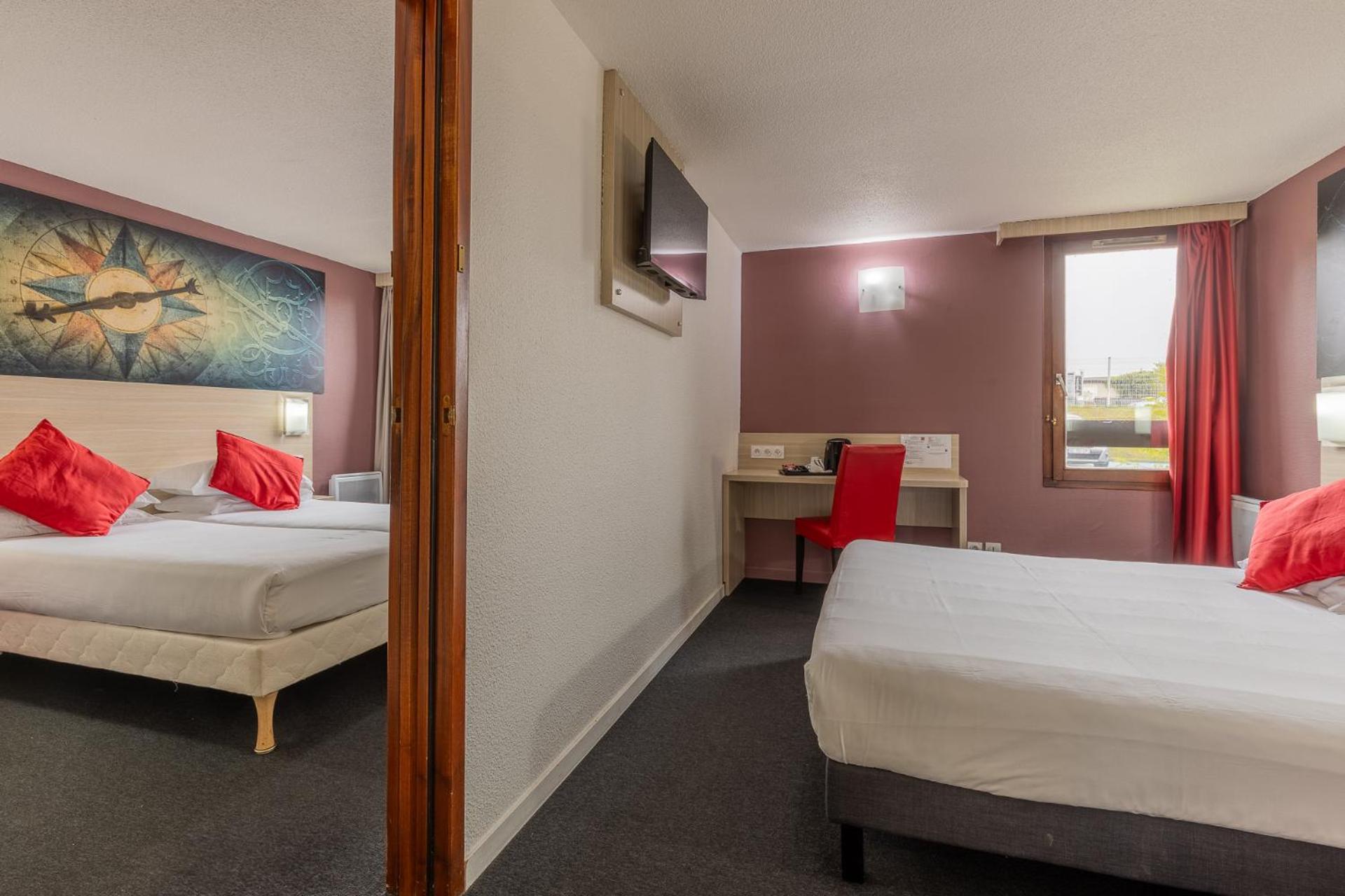 Interconnecting Room