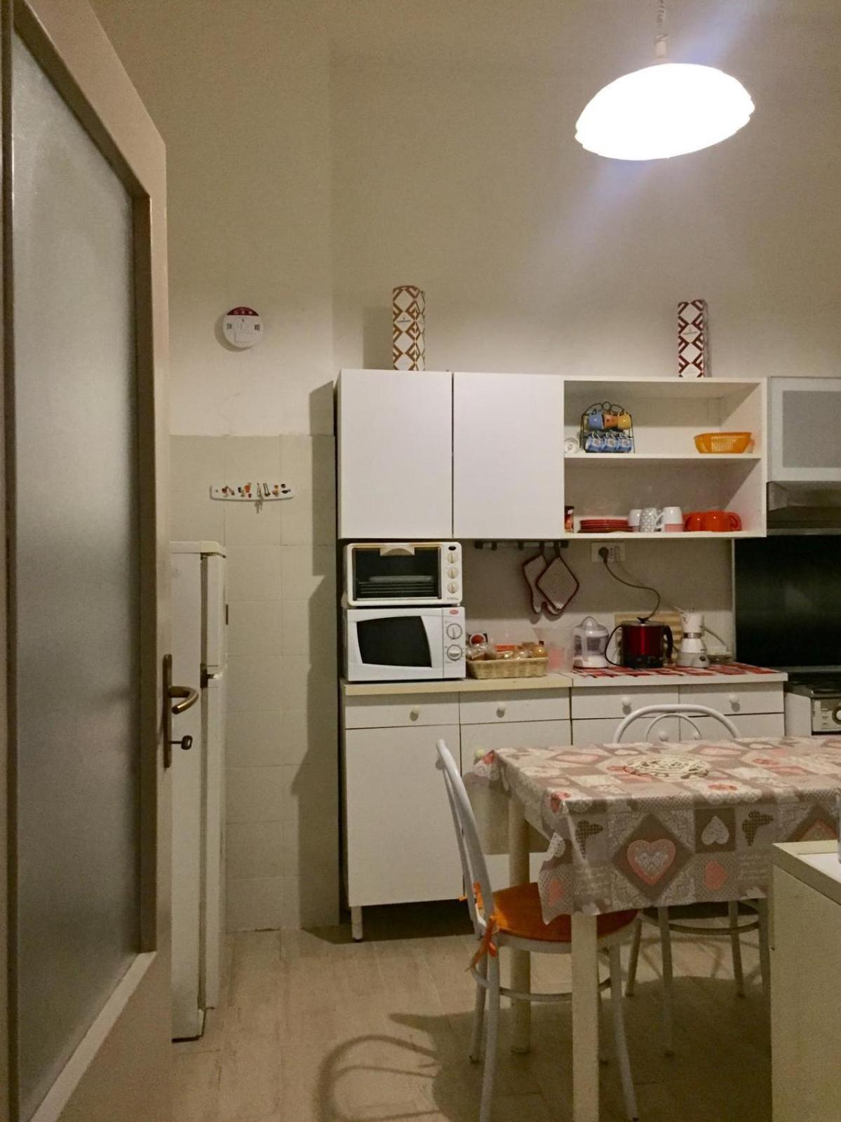 Two-Bedroom House - Photo 17