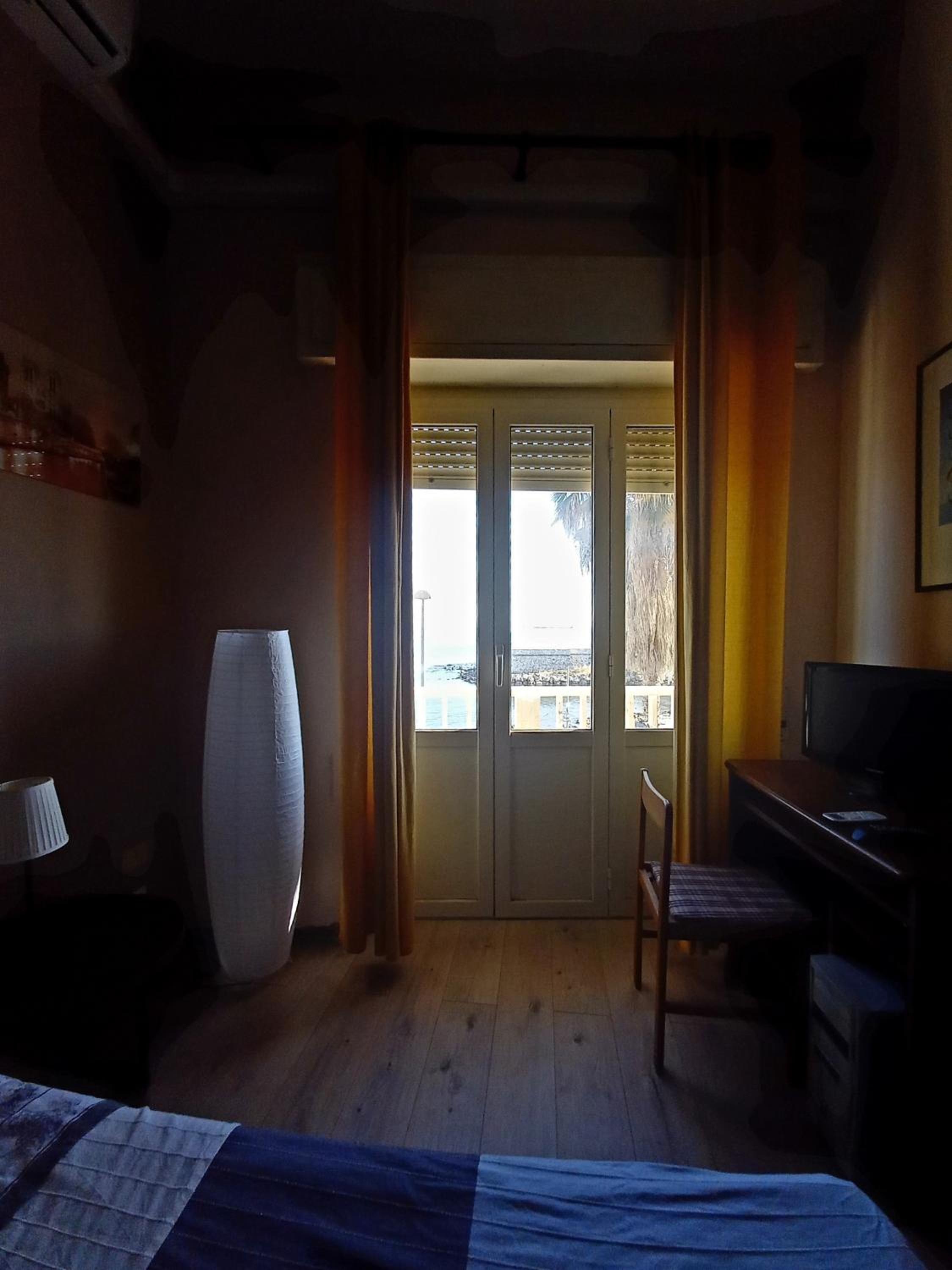 Two-Bedroom House - Photo 31
