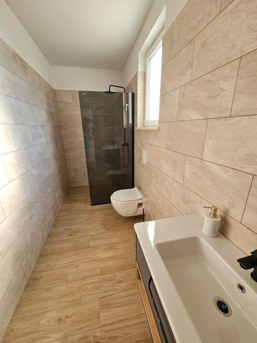 Villa photo 3