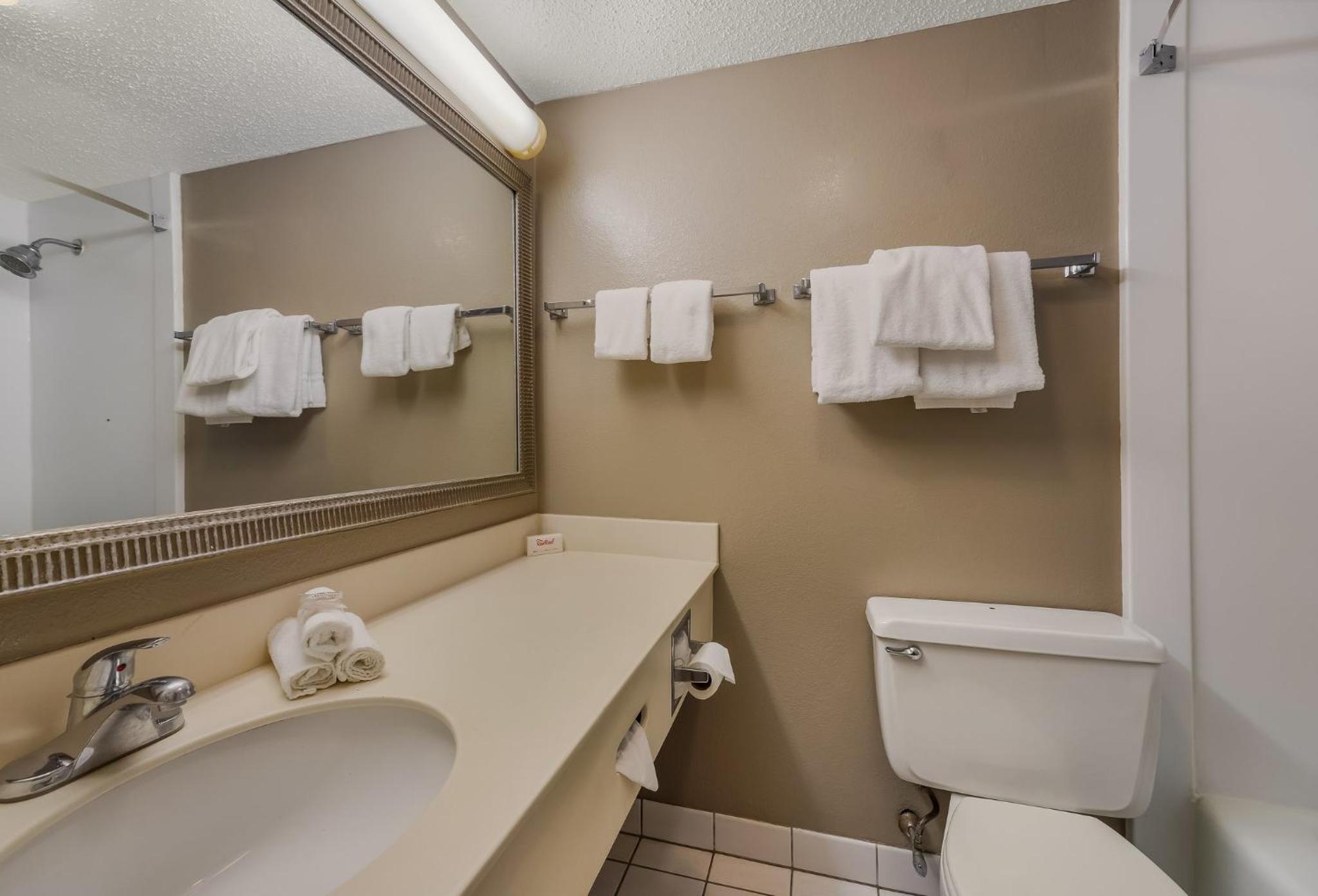Superior King Room Non-Smoking - Photo 5