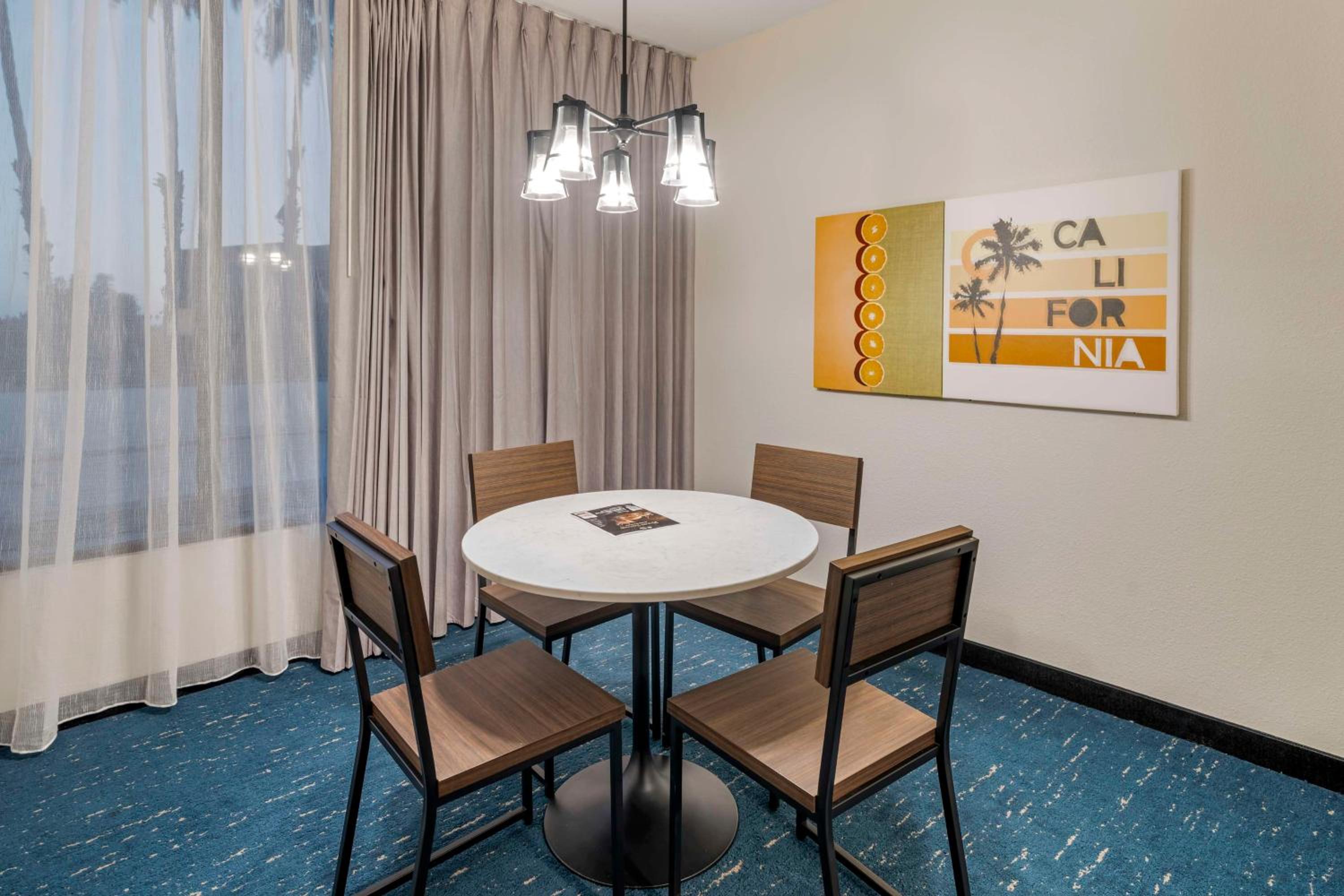 Two-Room King Suite with Sofa Bed, Living Room and Full Kitchen - Non-Smoking - Photo 8