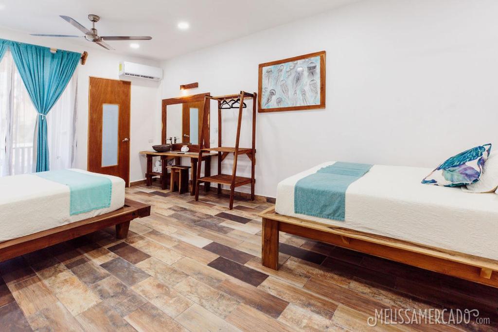 Twin Room with Balcony photo 3