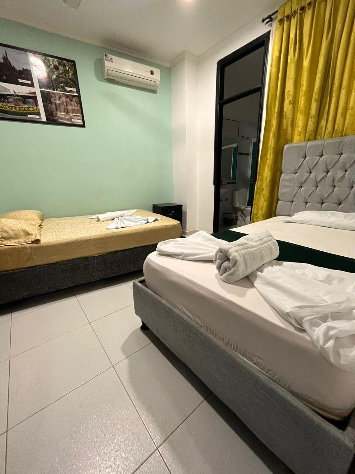 Three-Bedroom Deluxe Apartment