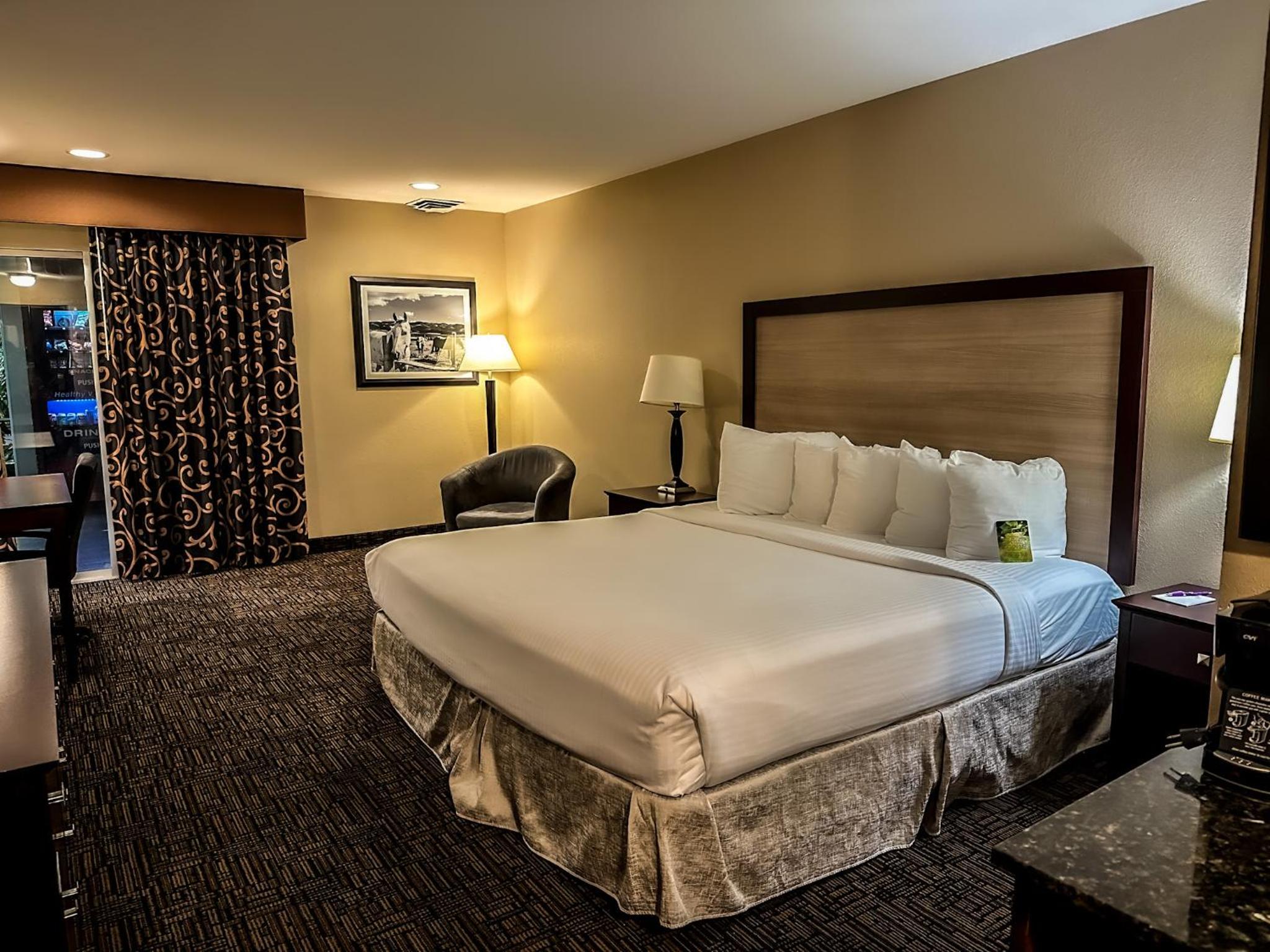 Superior King Room
