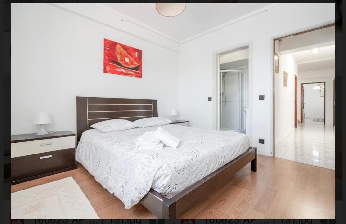 Three-Bedroom Apartment photo 1