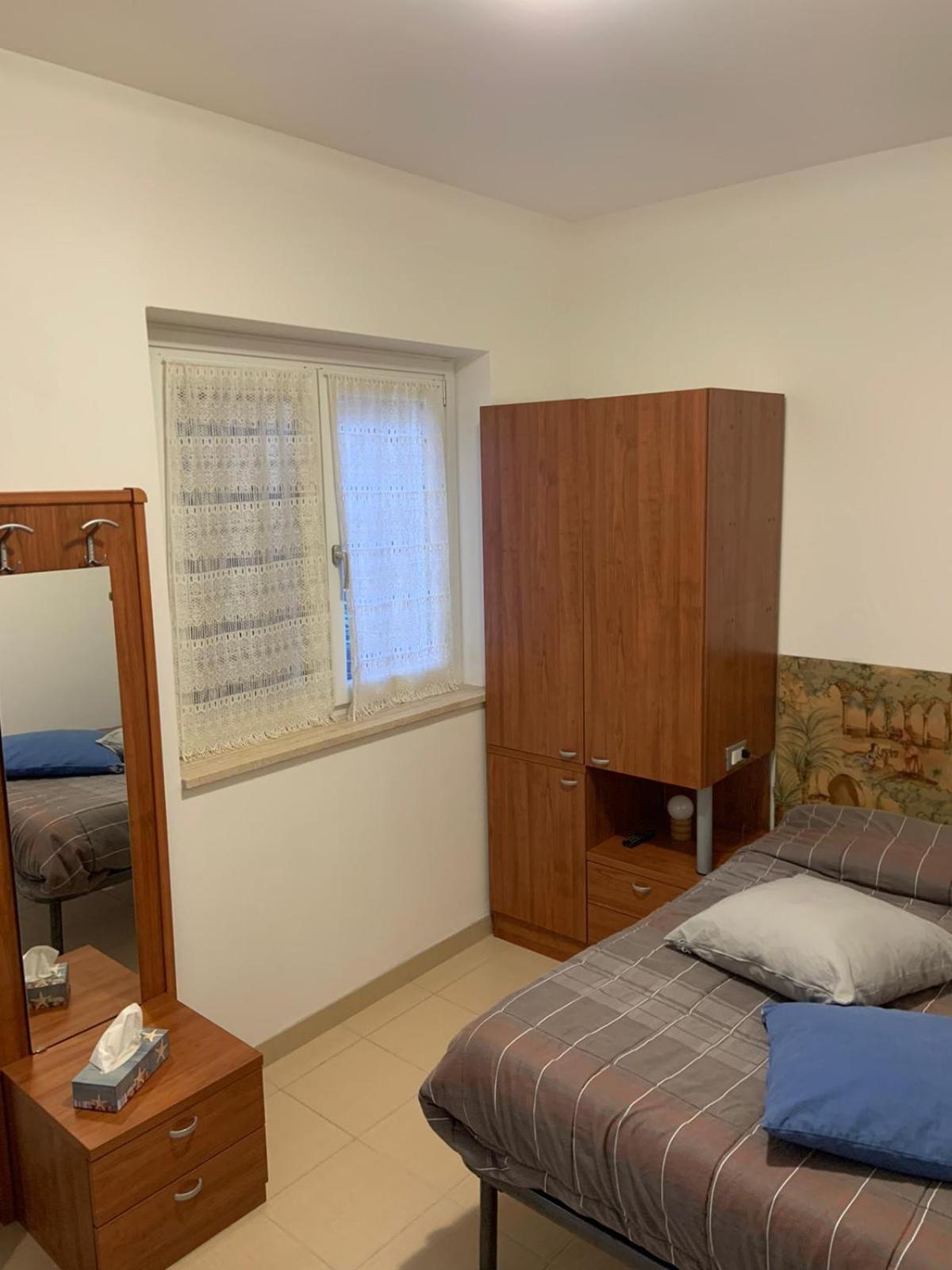 One-Bedroom Apartment with Balcony photo 2
