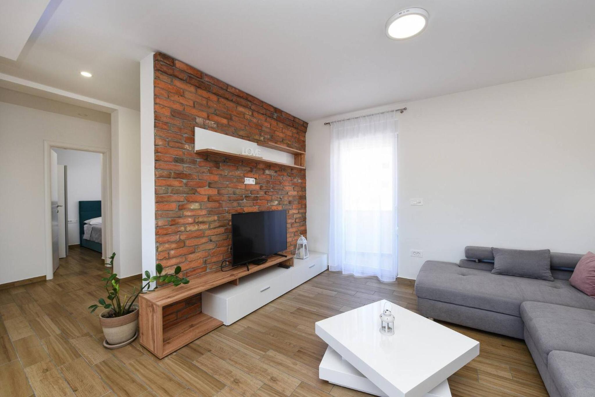 Six Bedroom Holiday Home photo 1