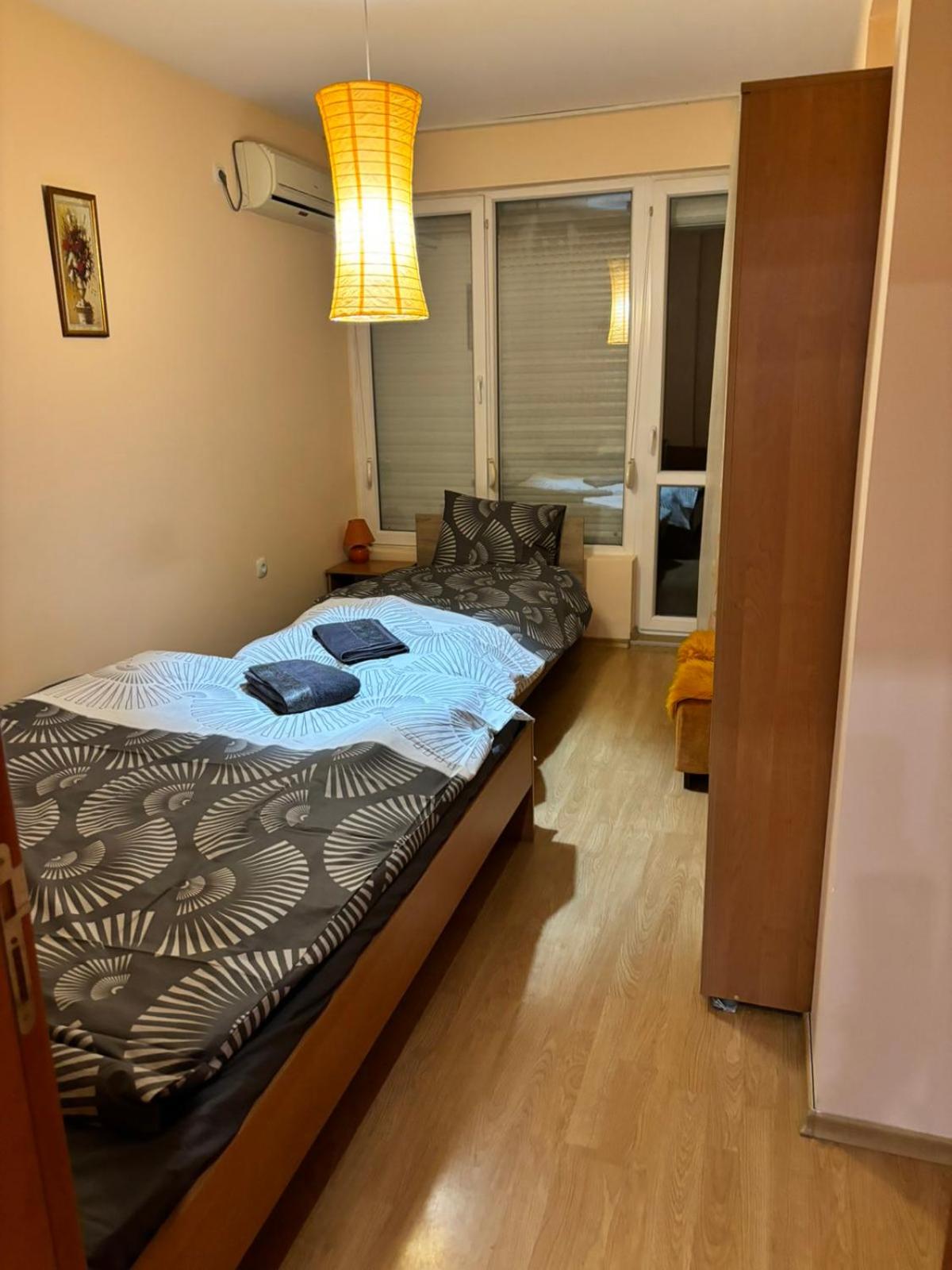 Two-Bedroom Apartment With Balcony And Terrace photo 1