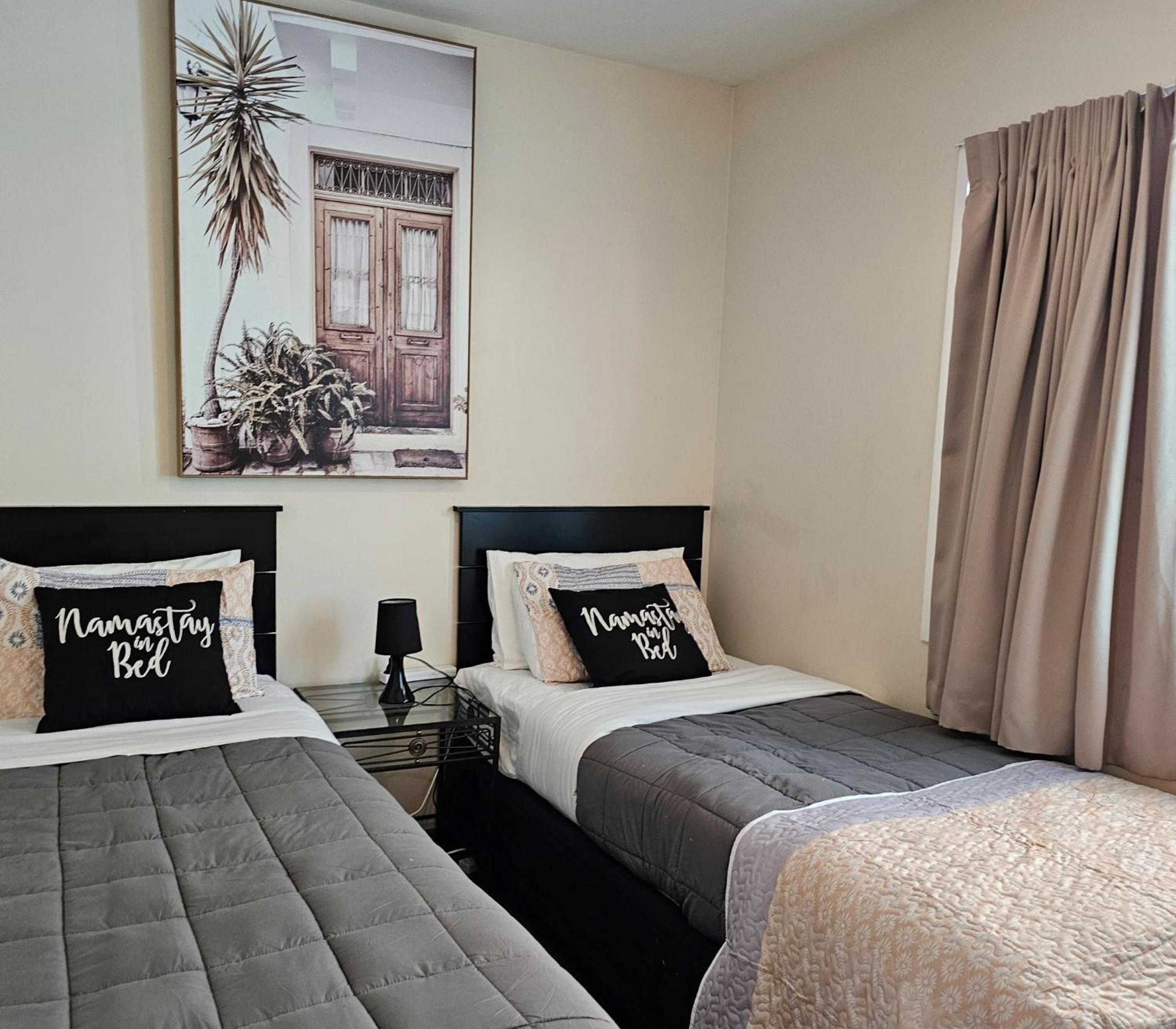 Family Room with Free Netflix - Photo 2