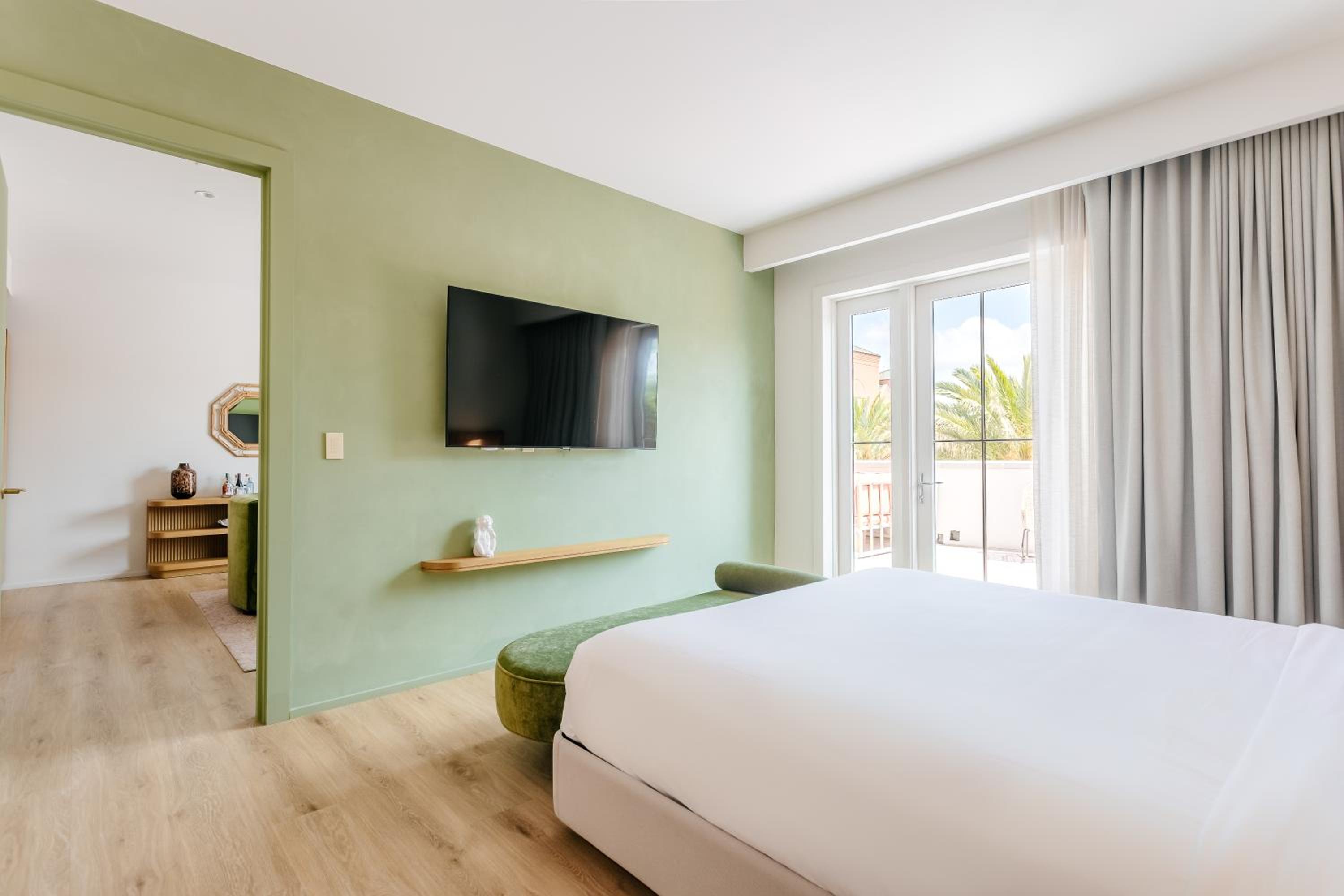 Family Terrace Suite - Photo 4