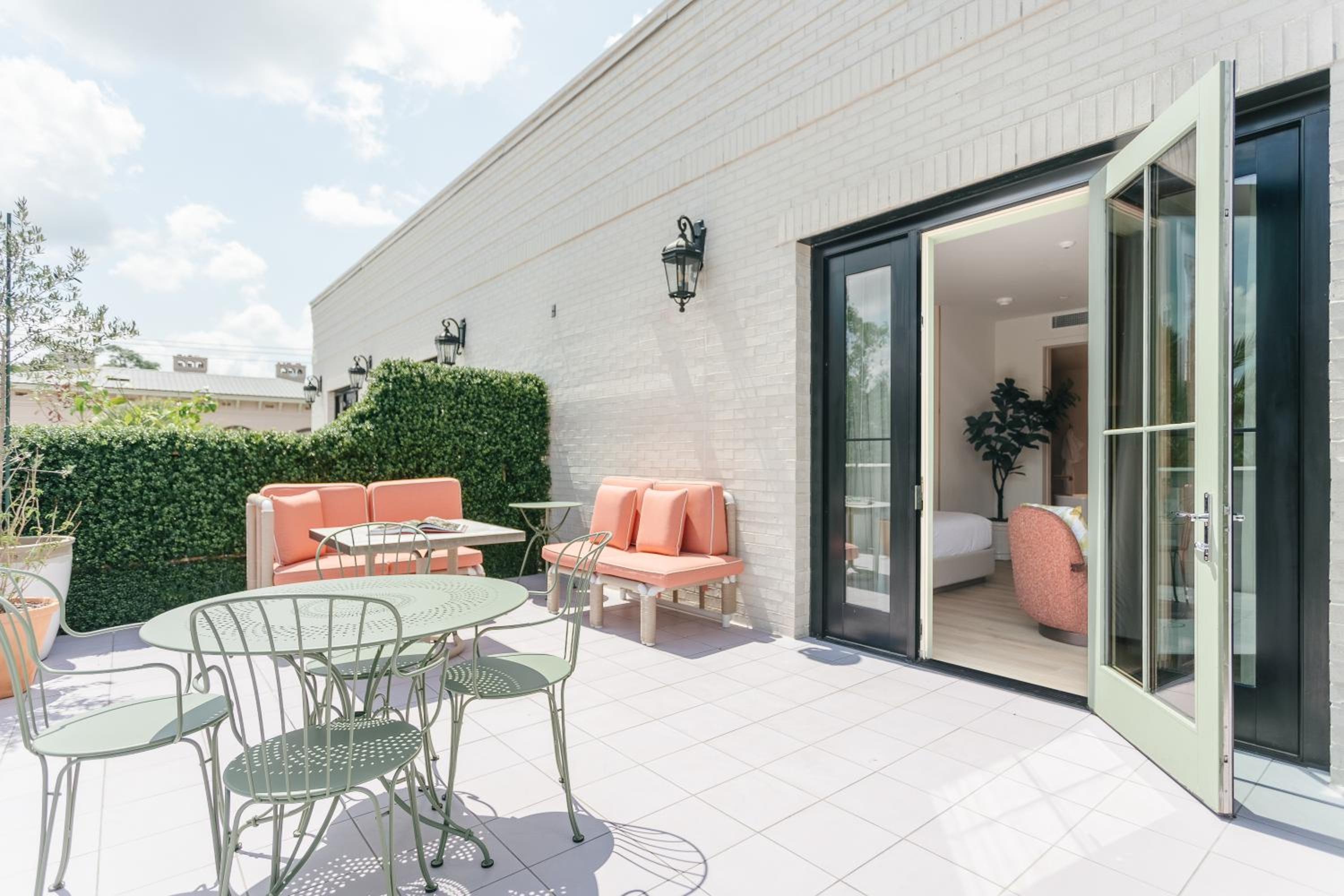 Terrace Loft Suite - Photo 7