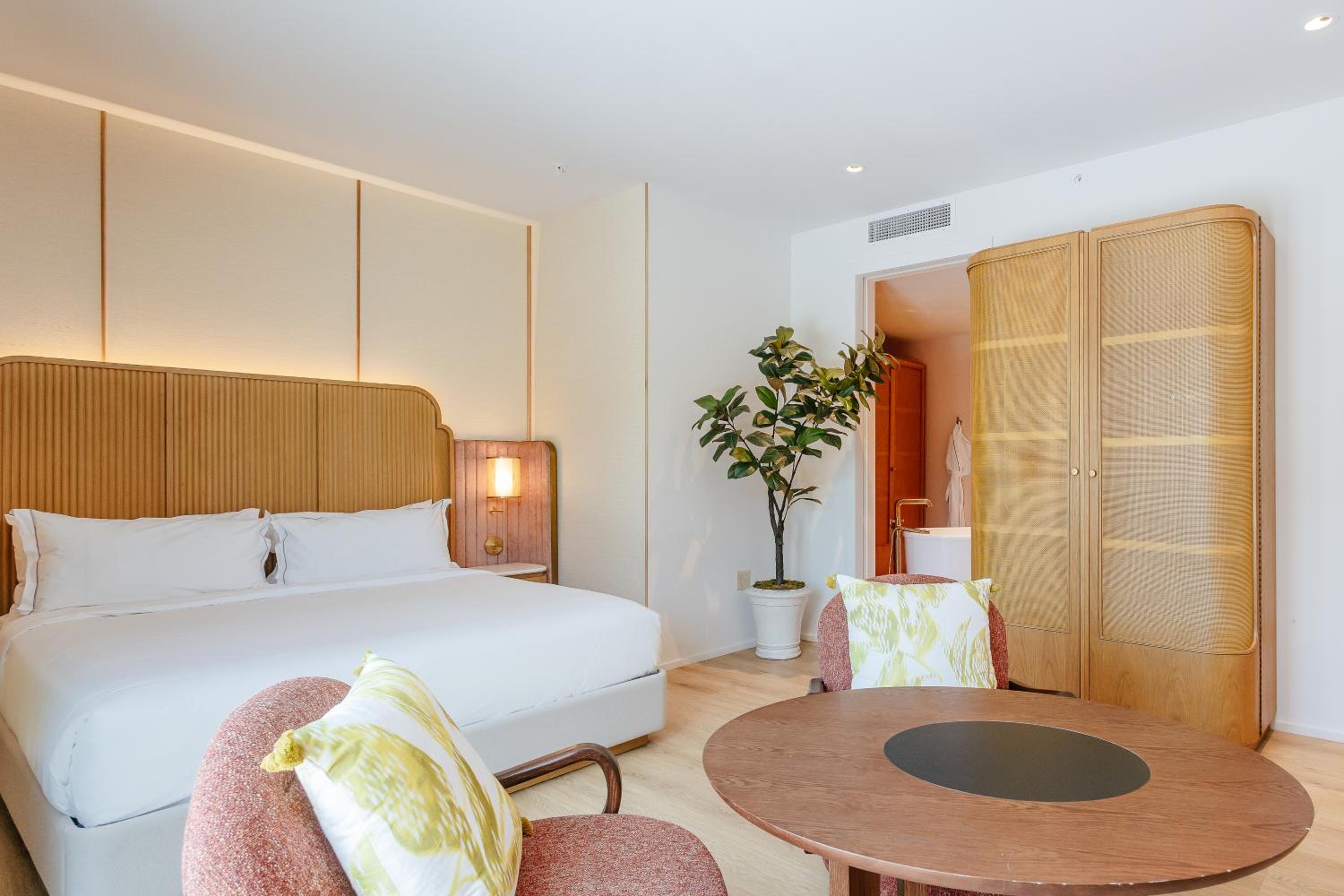 Terrace Loft Suite - Photo 1