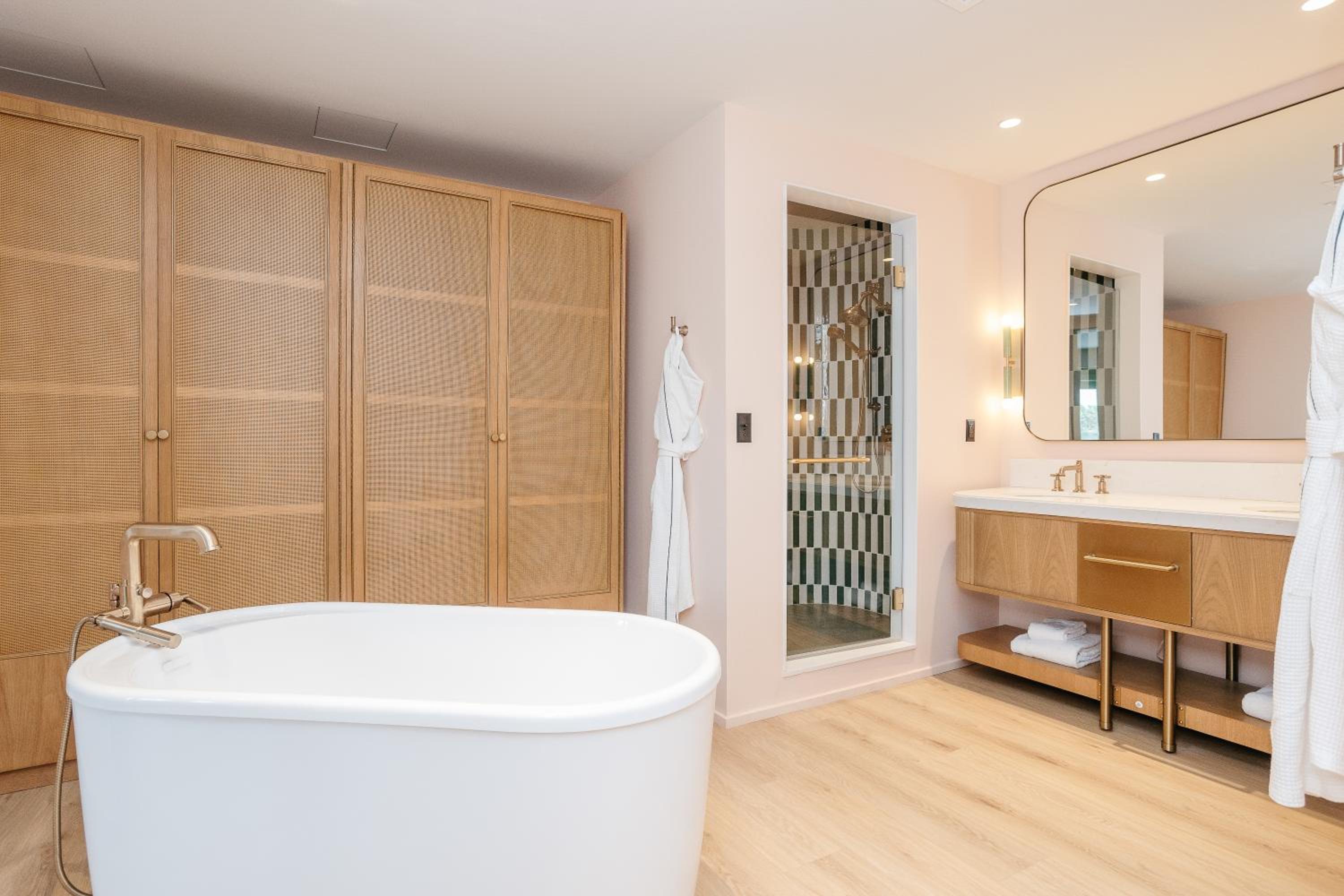 Terrace Loft Suite - Photo 4
