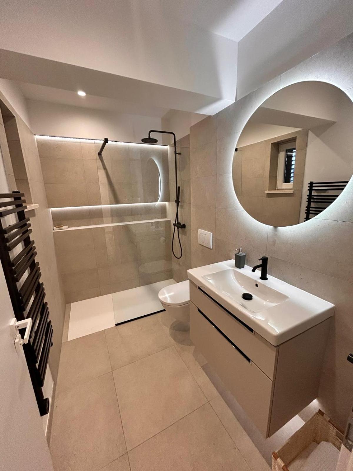 Superior One-Bedroom Apartment with Balcony photo 3