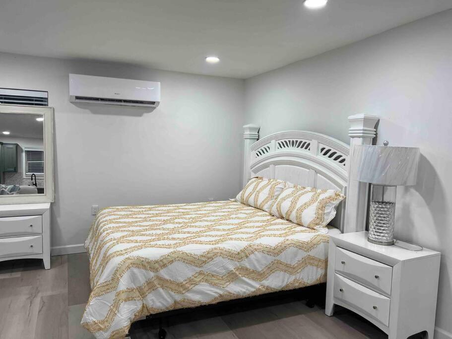 Four-Bedroom House photo 1