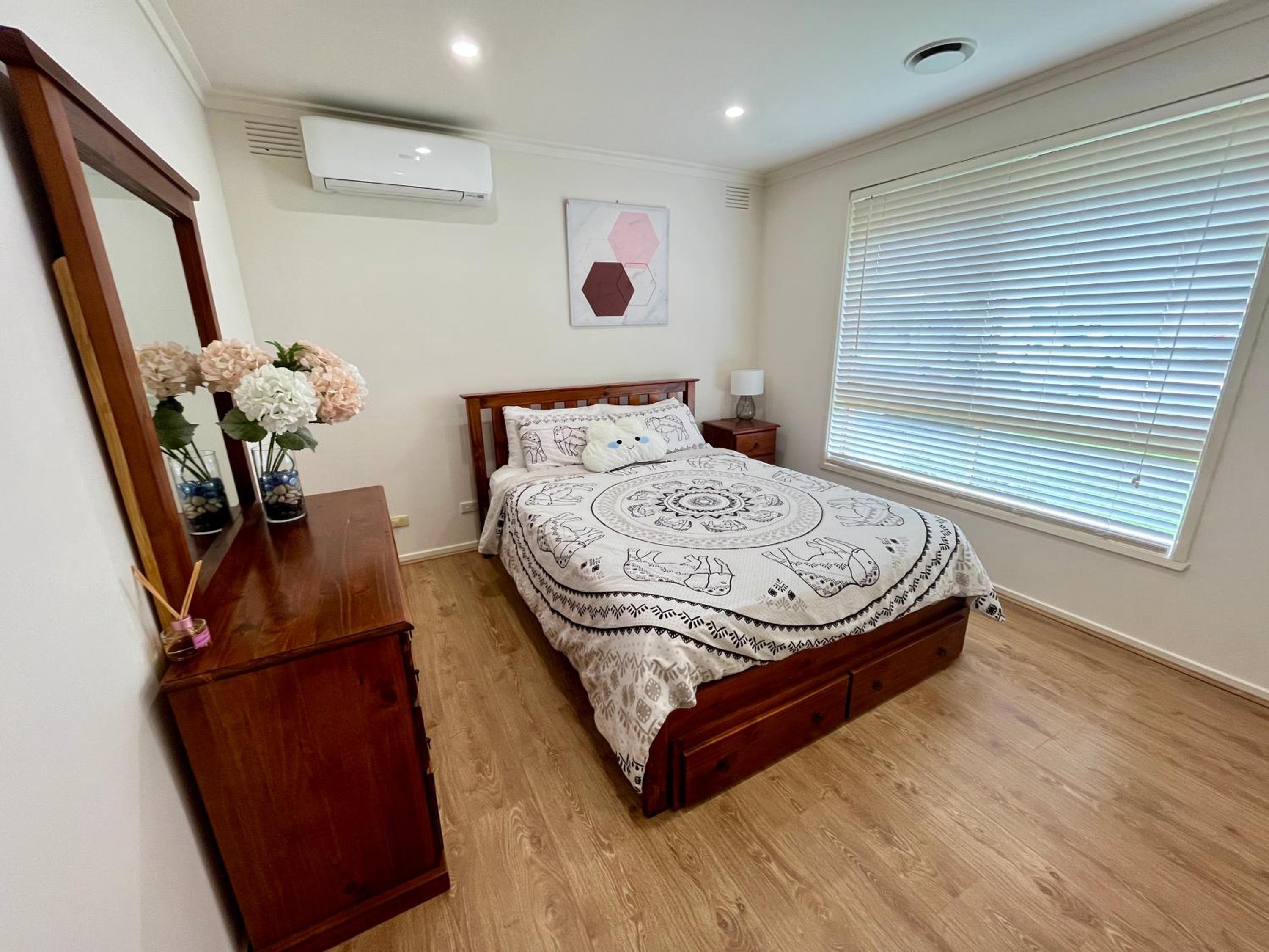 Three-Bedroom House photo 1