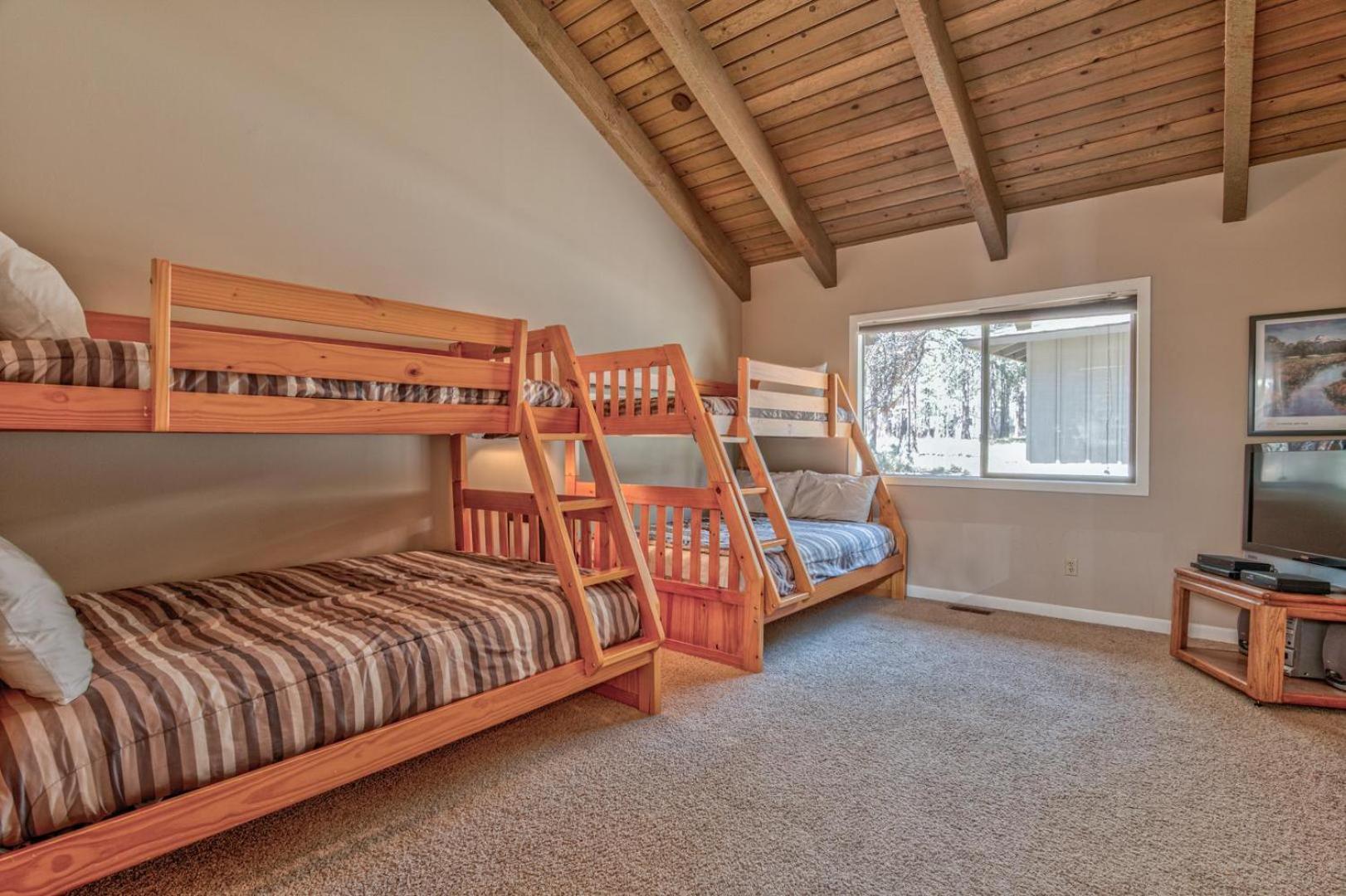 Three-Bedroom Vacation Home  photo 3