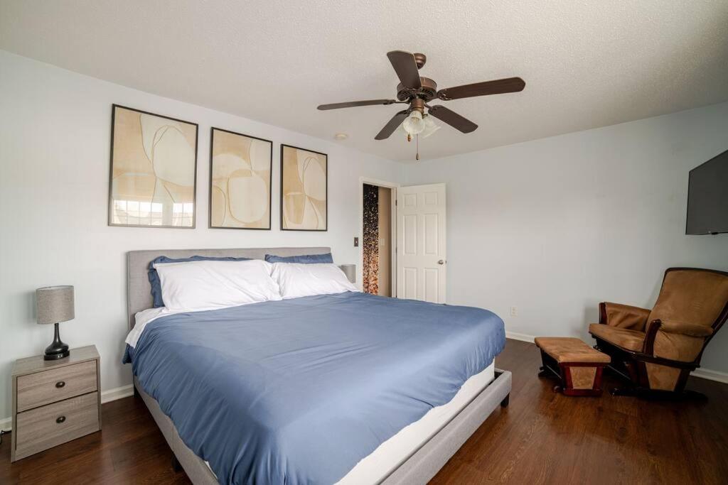 Two-Bedroom Apartment photo 1