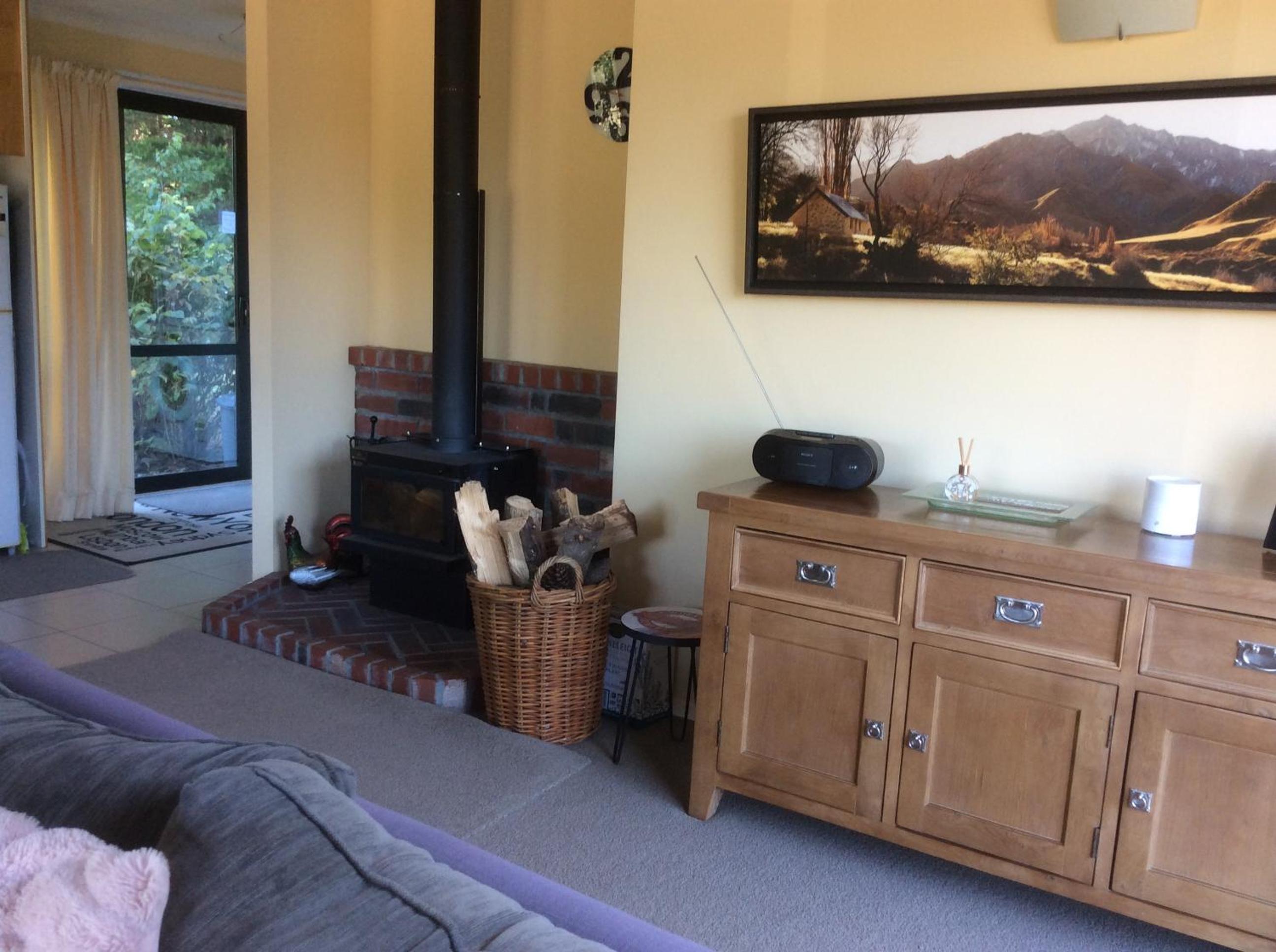 Two-Bedroom House - Photo 29