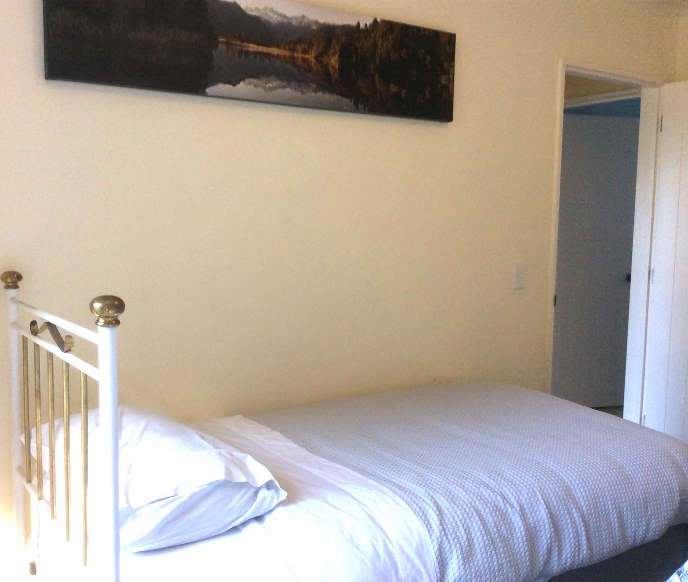Two-Bedroom House - Photo 30
