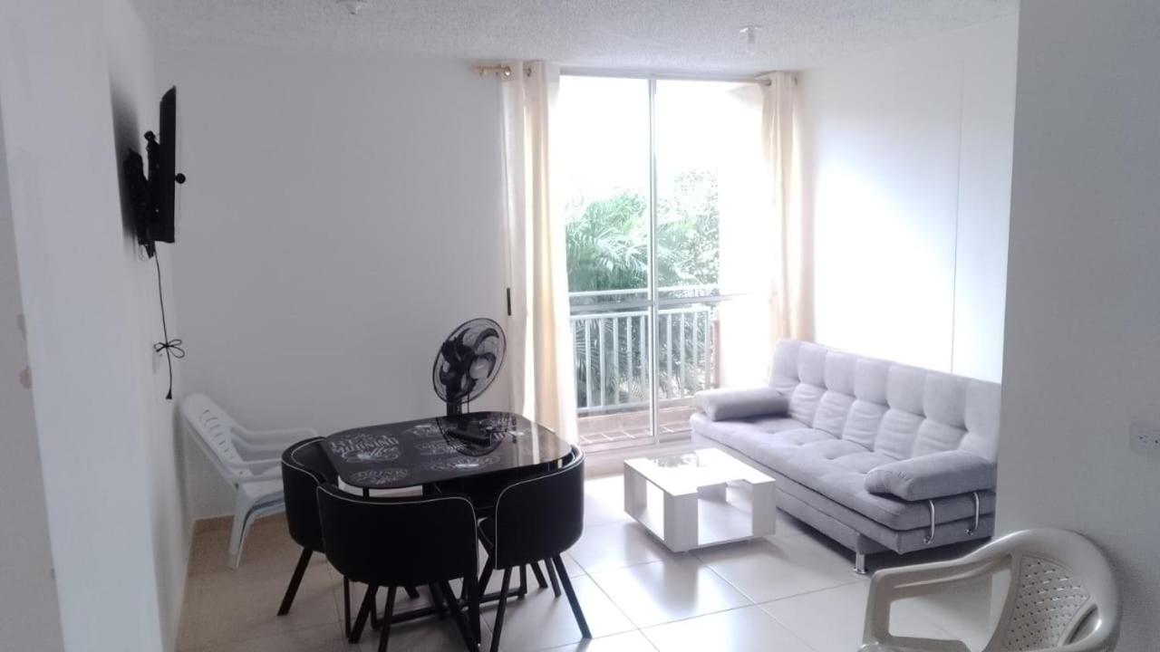 Three-Bedroom Apartment photo 1