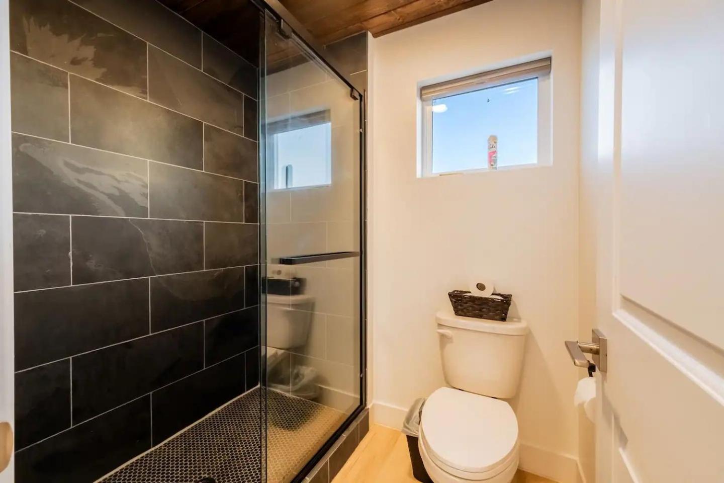 Two-Bedroom House photo 2