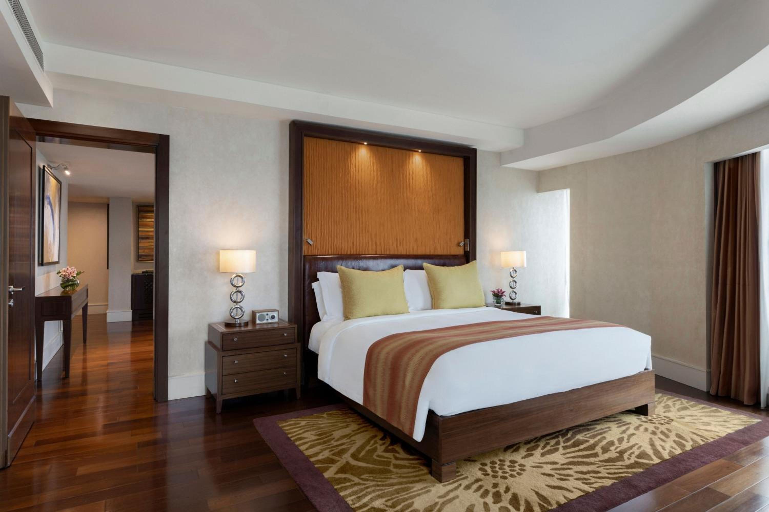 One-Bedroom Suite photo 2