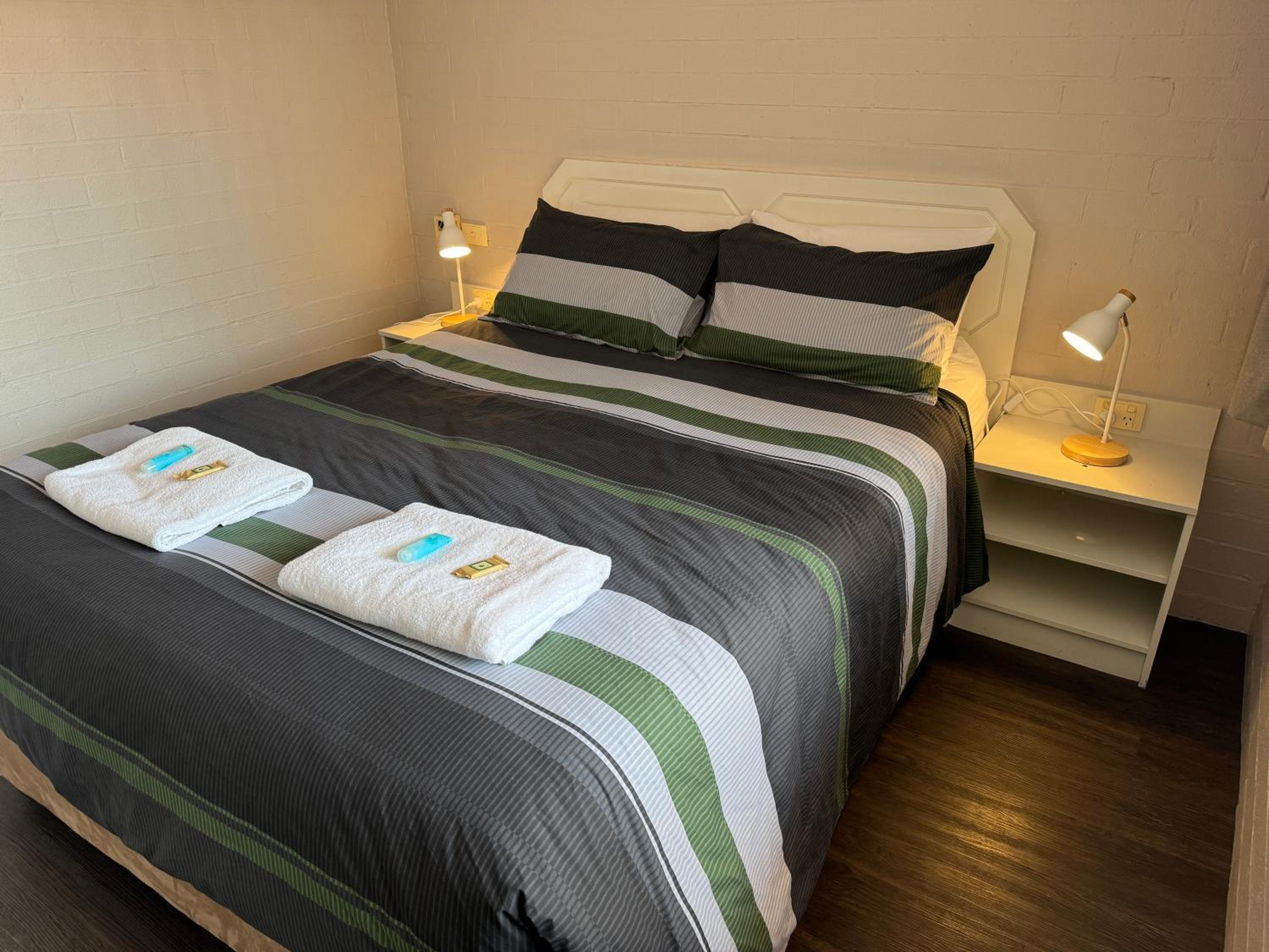 One-Bedroom Apartment with Balcony and Sea View photo 1