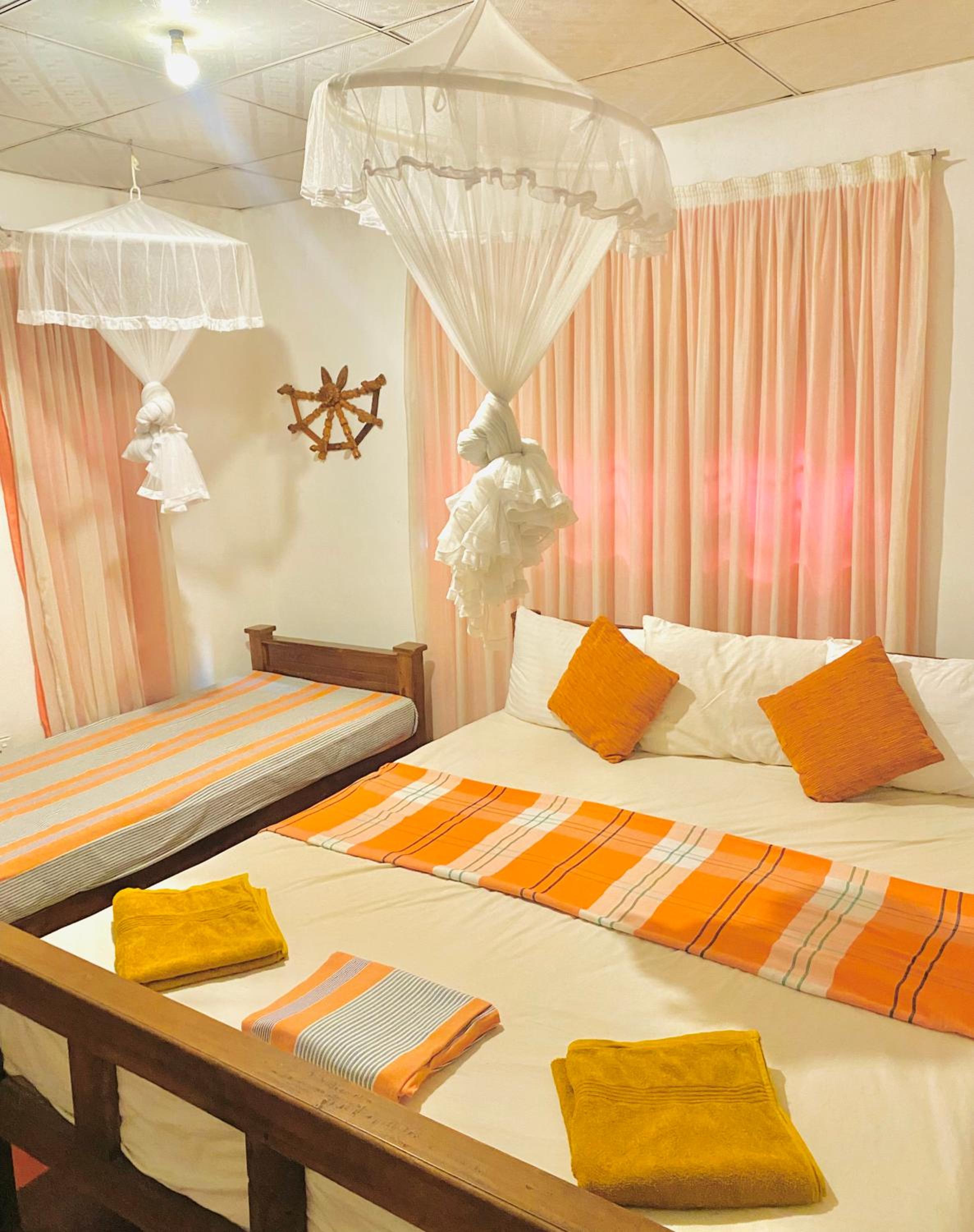 Double Room with Private Bathroom photo 1
