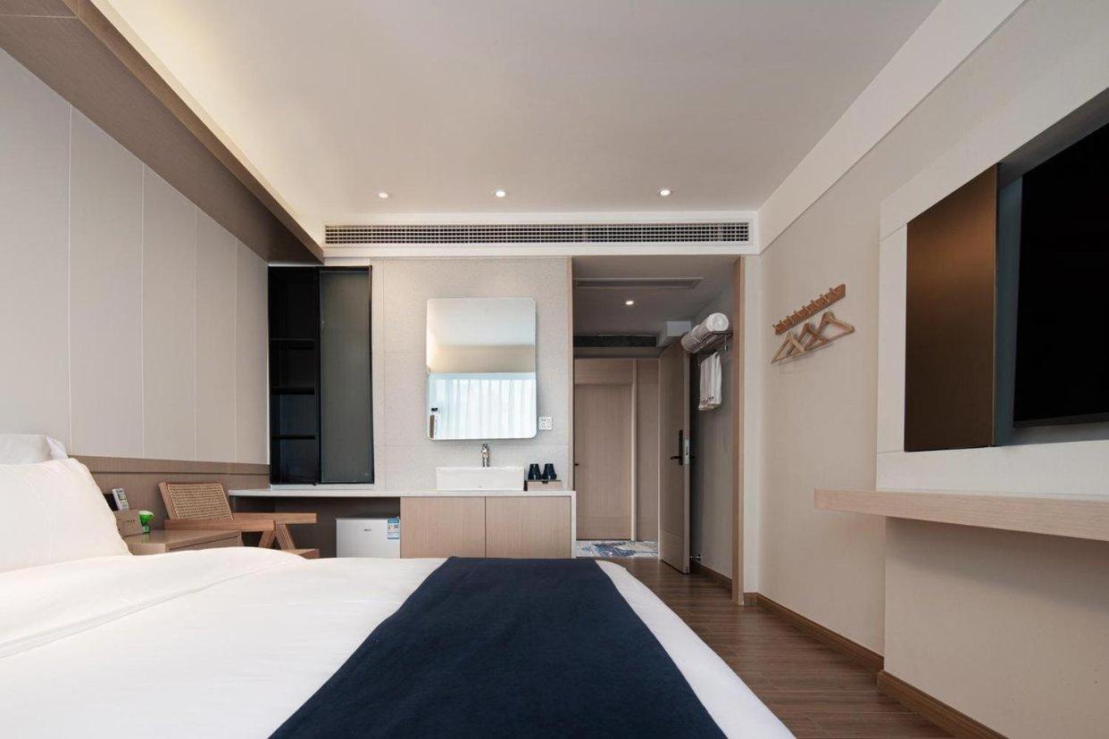 City View King Room photo 2