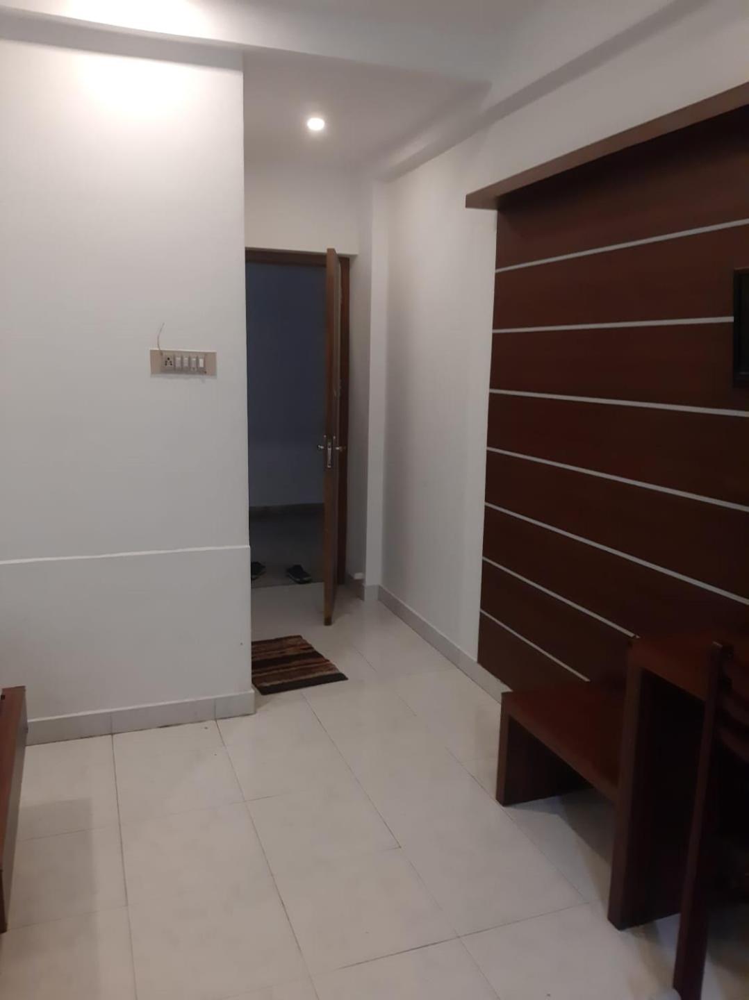 Executive Double Room - A/C - Photo 8