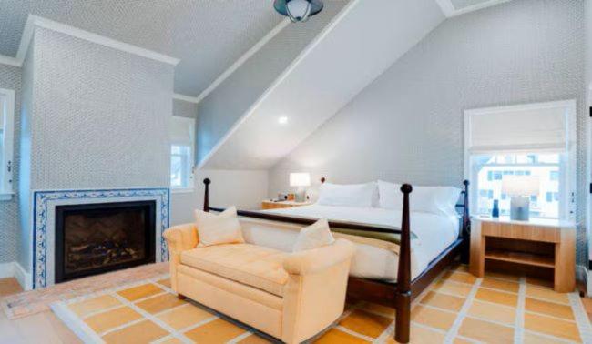 Superior Bungalow