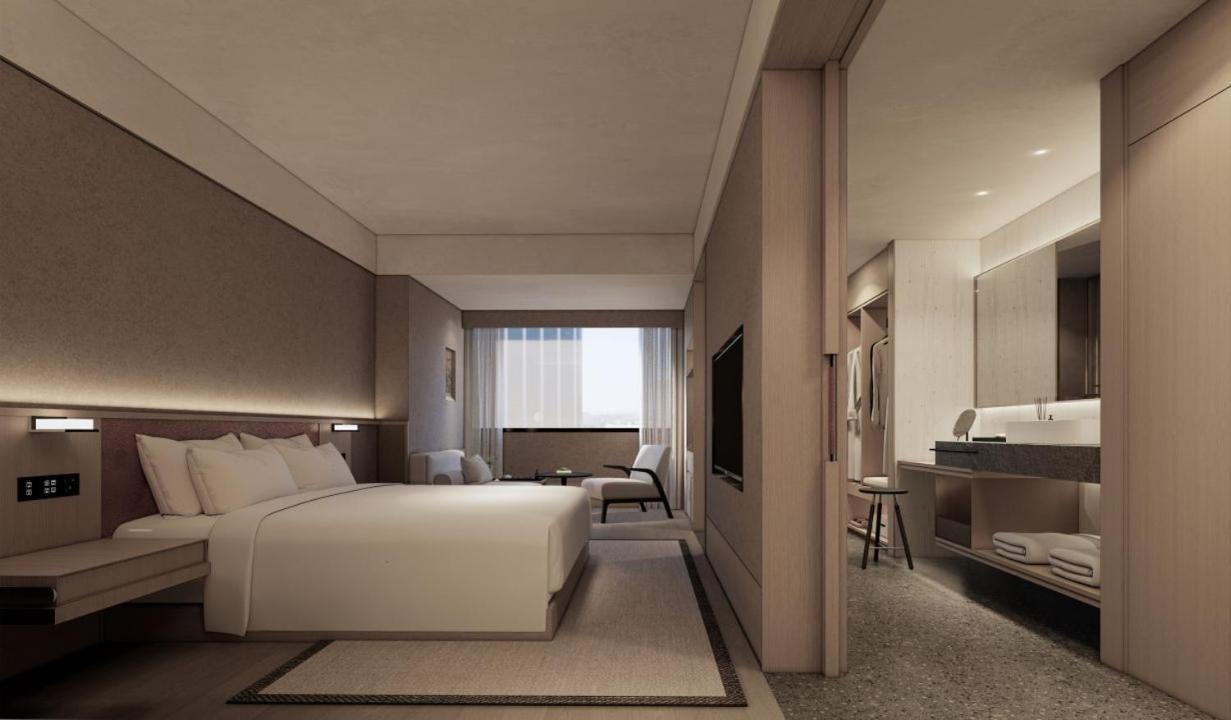 Selected King Room photo 1