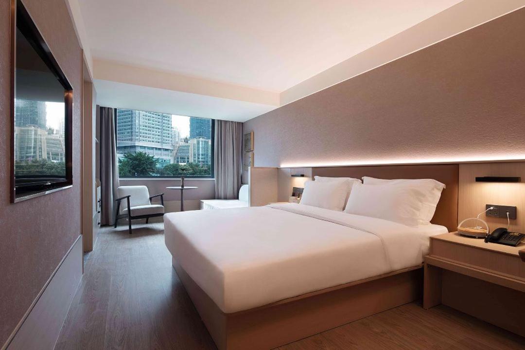 Selected King Room photo 2