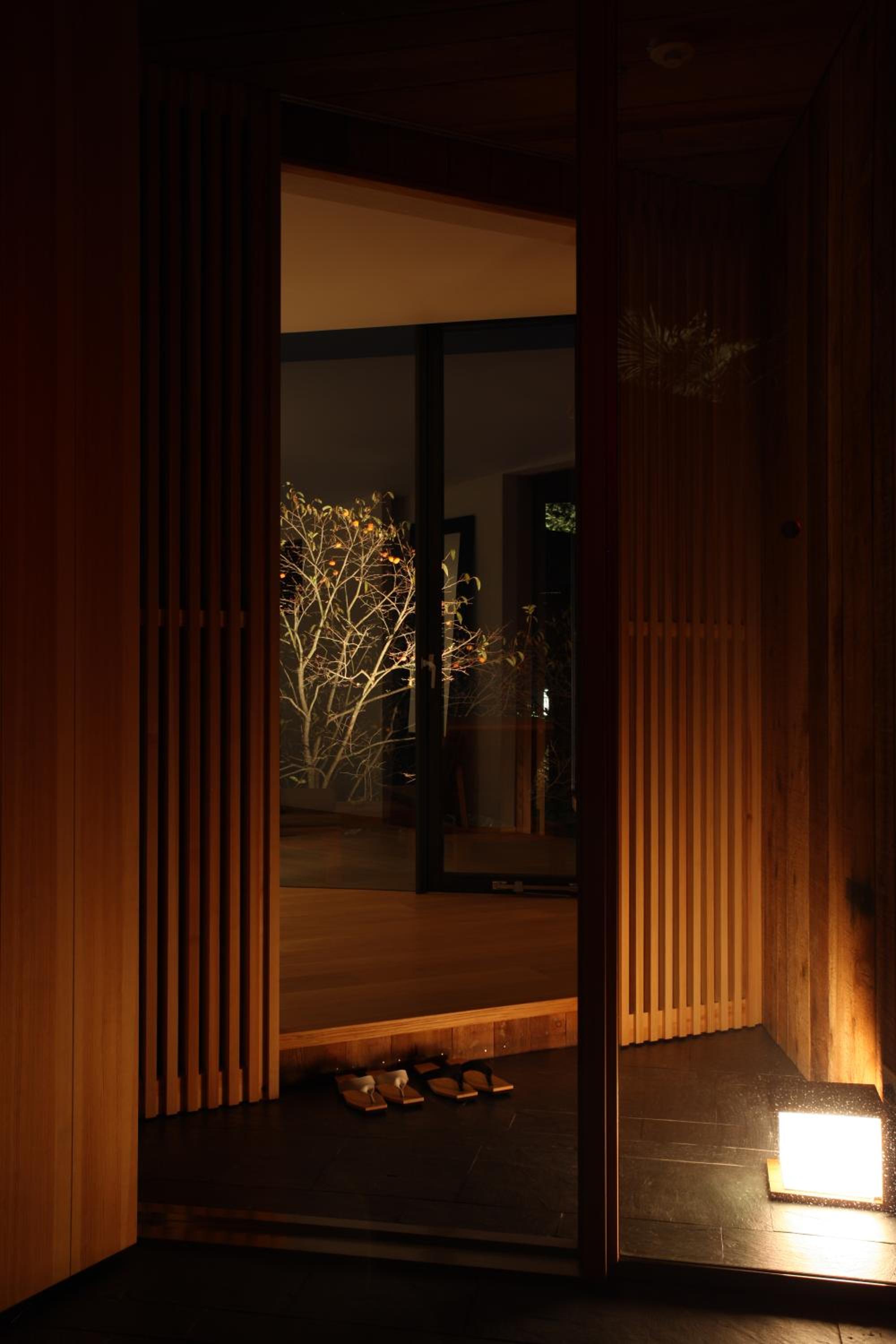 Suite with Lake View