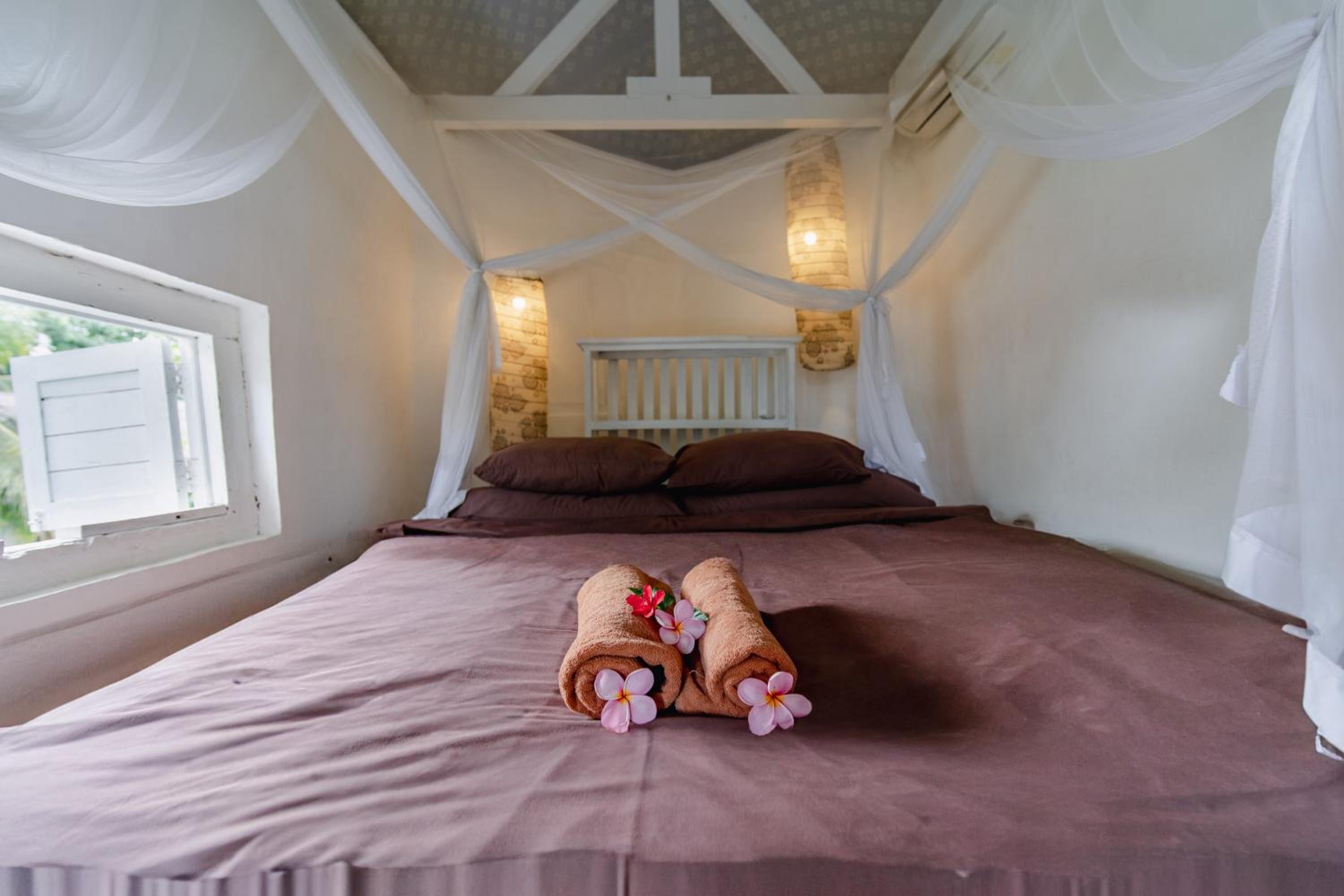 One-Bedroom Chalet - Photo 18