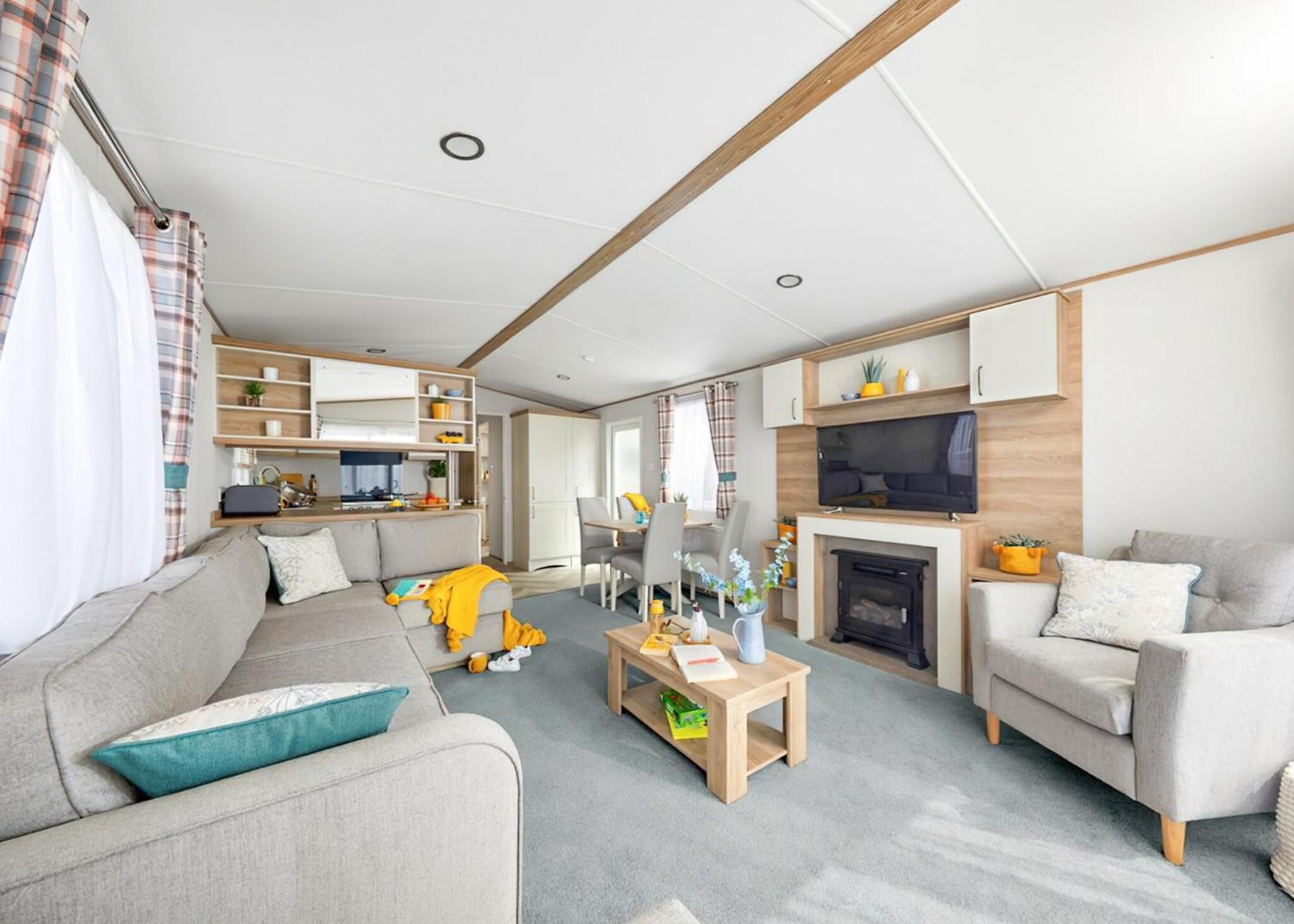 Two-Bedroom House photo 2