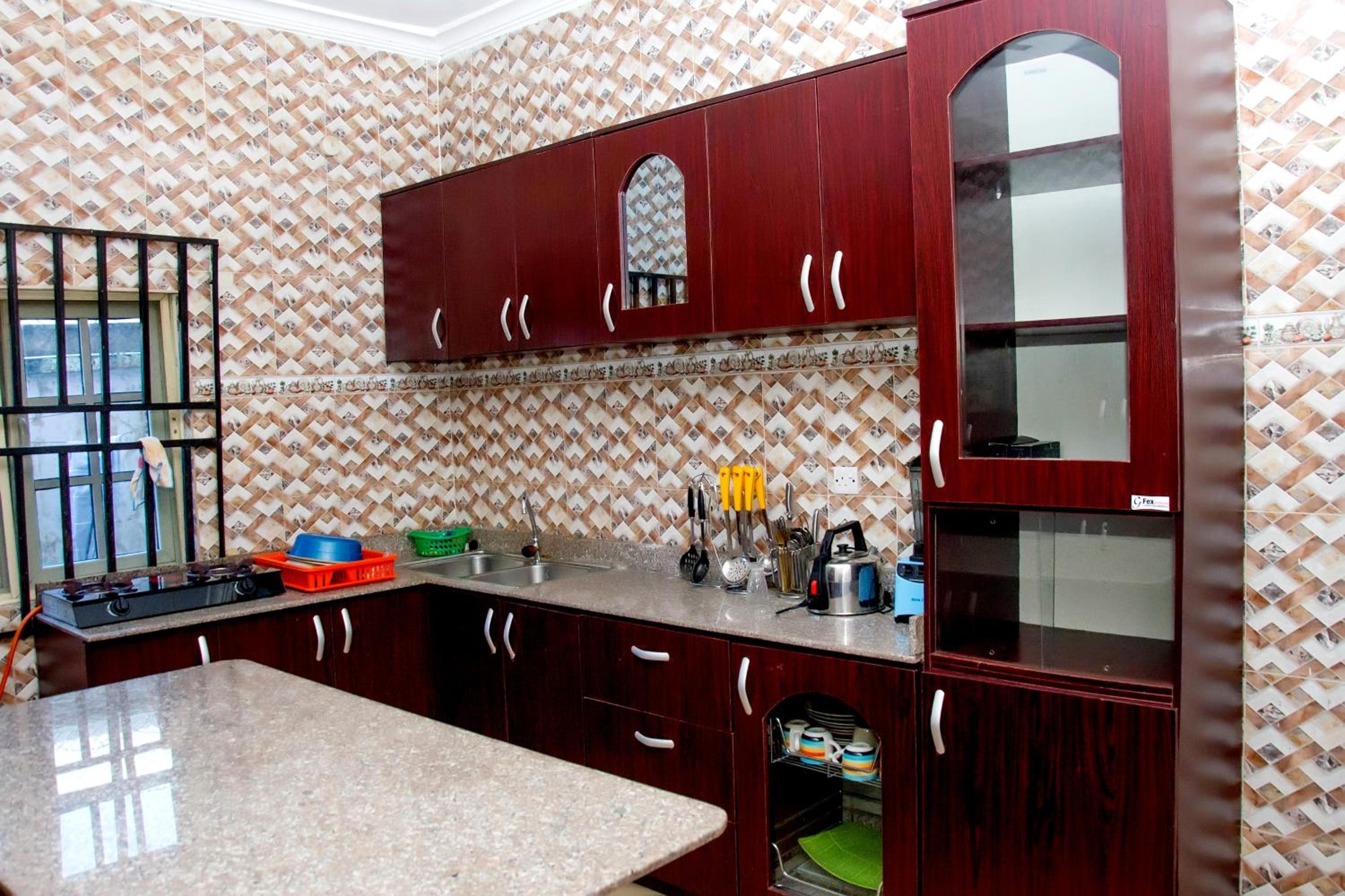 Villa photo 2